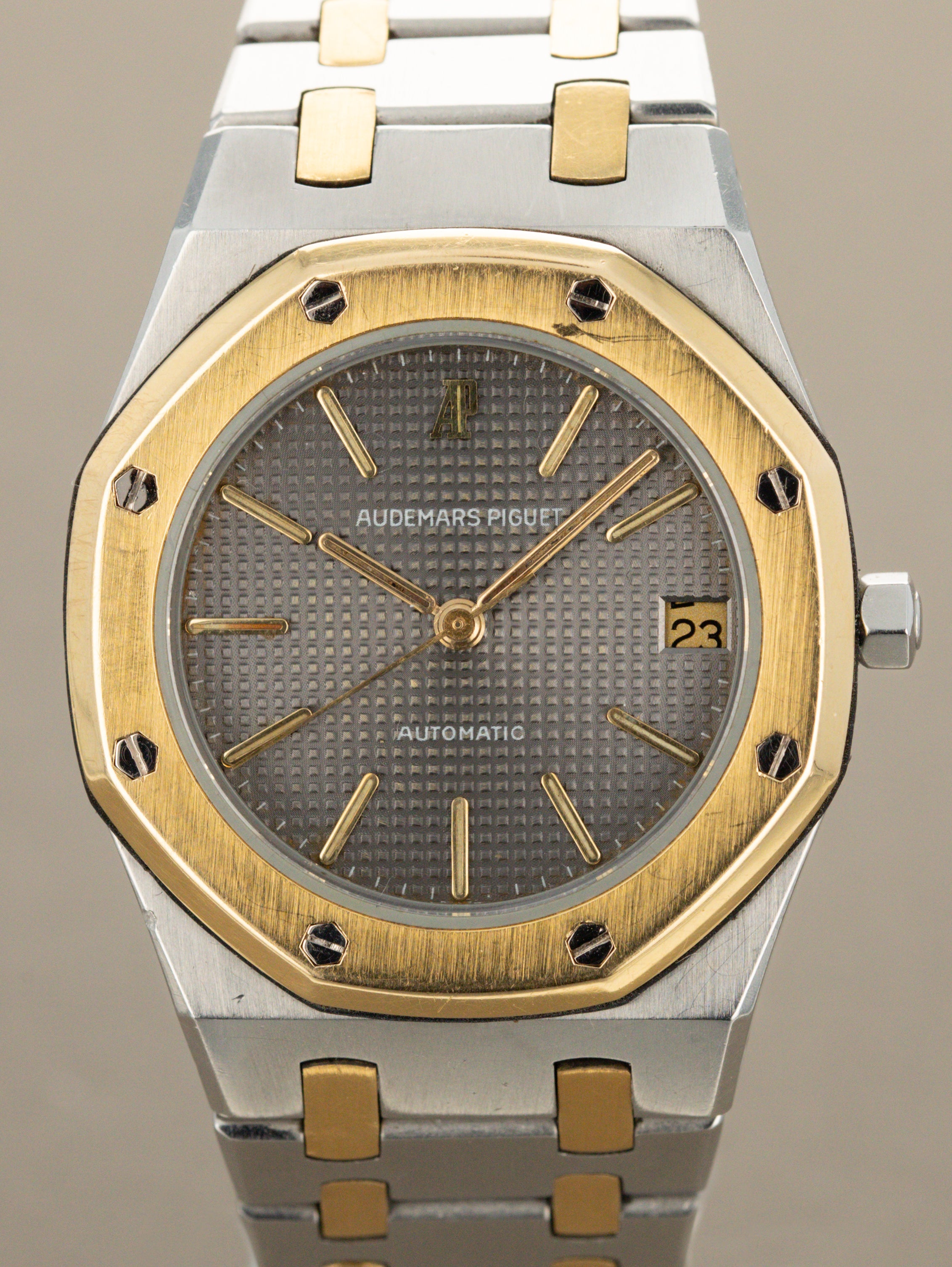 Audemars Piguet Royal Oak Ref. 4100SA 'Midsize' - Grey 'Tapisserie' Dial