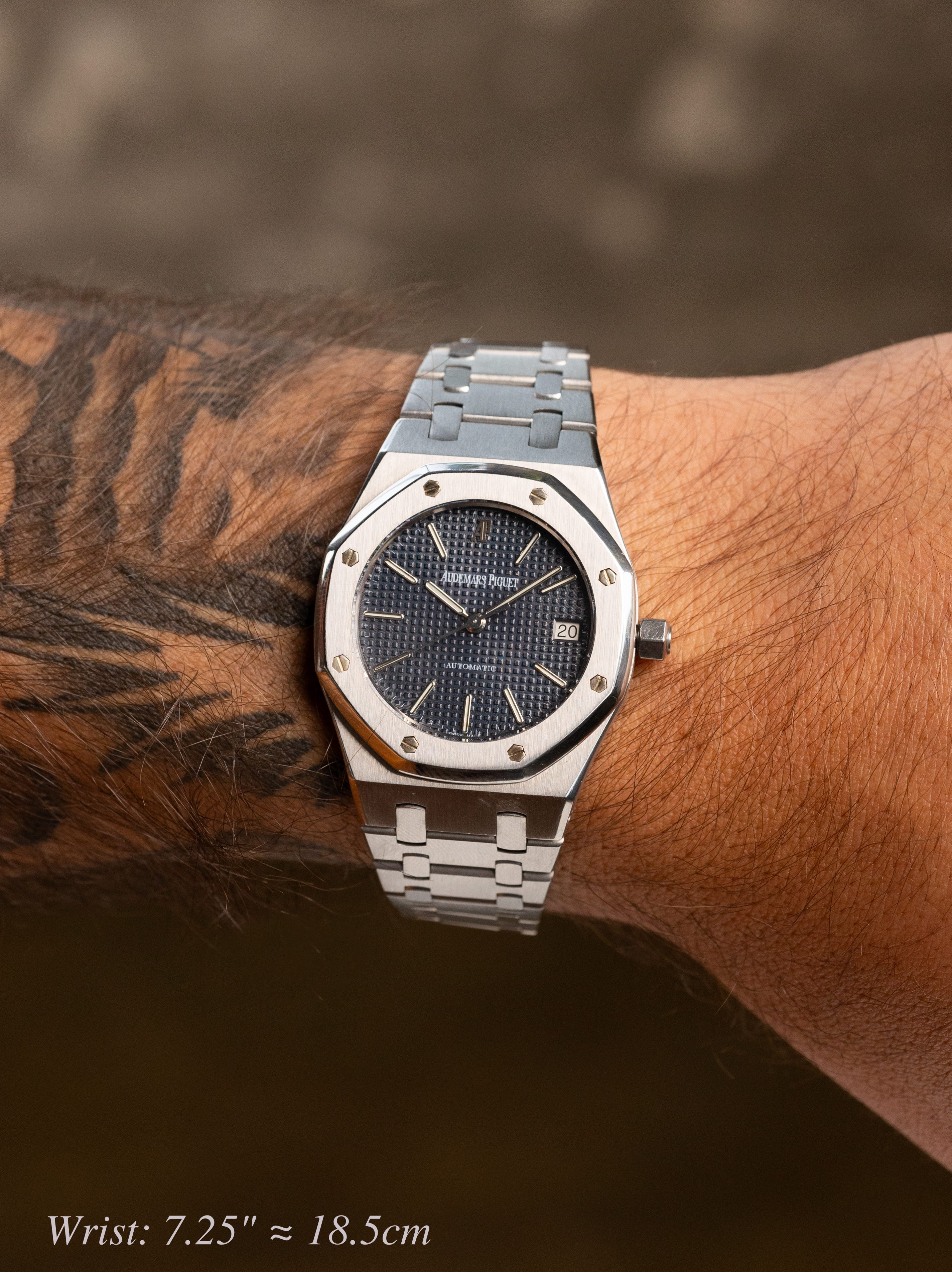 Audemars Piguet Royal Oak 'Midsize' Ref. 14790ST - 'Second Series'