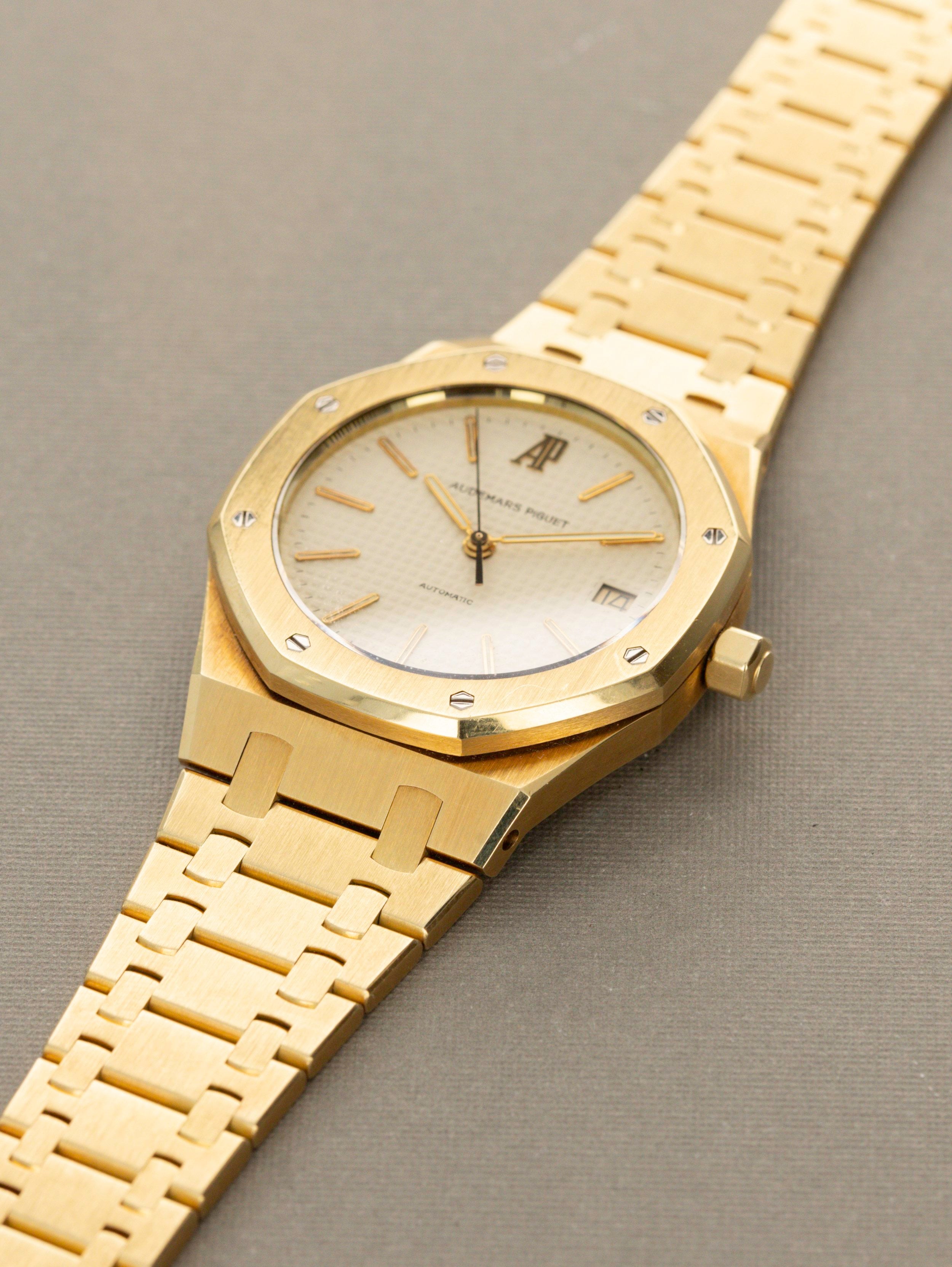 Audemars Piguet Royal Oak Ref. 14700BA with Papers