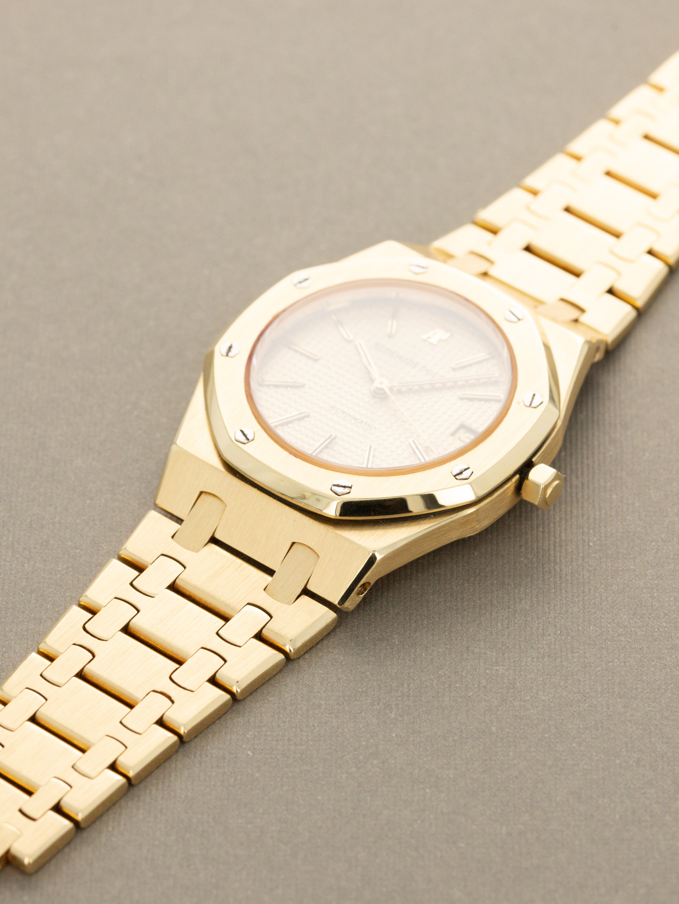 Audemars Piguet Royal Oak Ref. 4100BA - 'Midsize' Champagne Dial