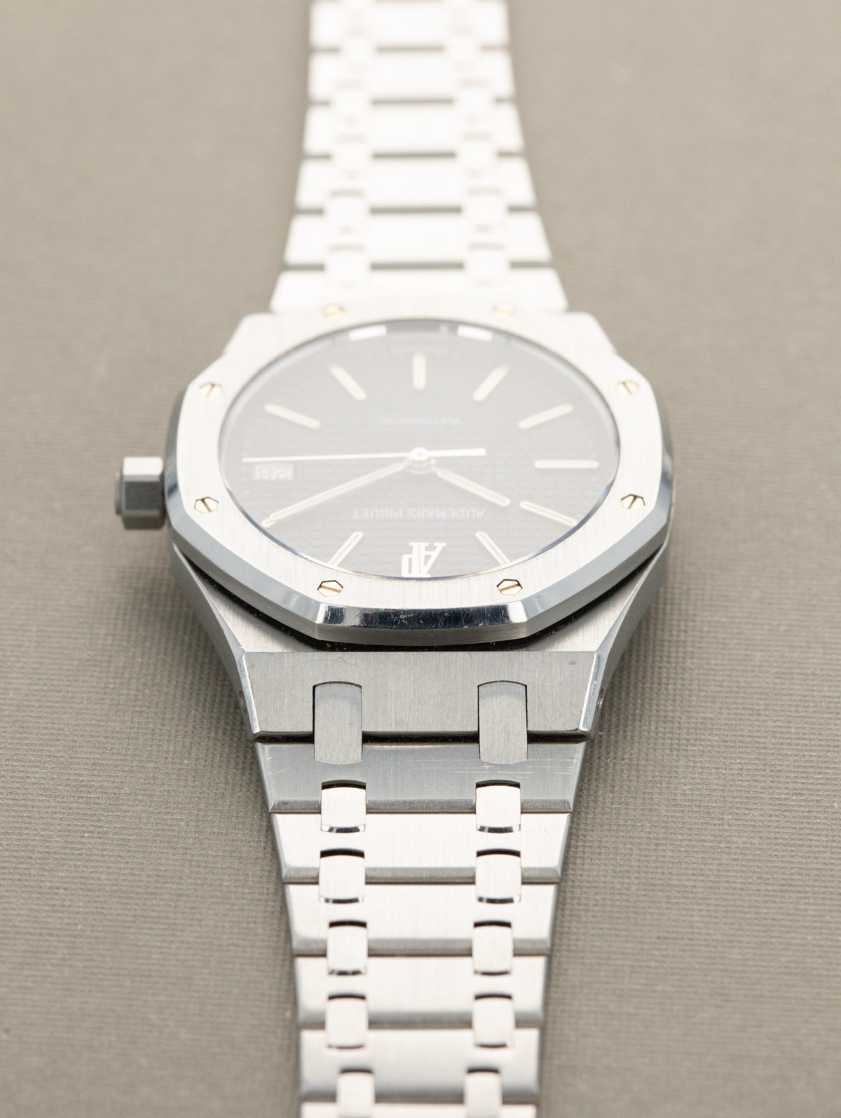 Audemars Piguet Royal Oak Ref. 14700 - 'Mini-Jumbo' Full Set