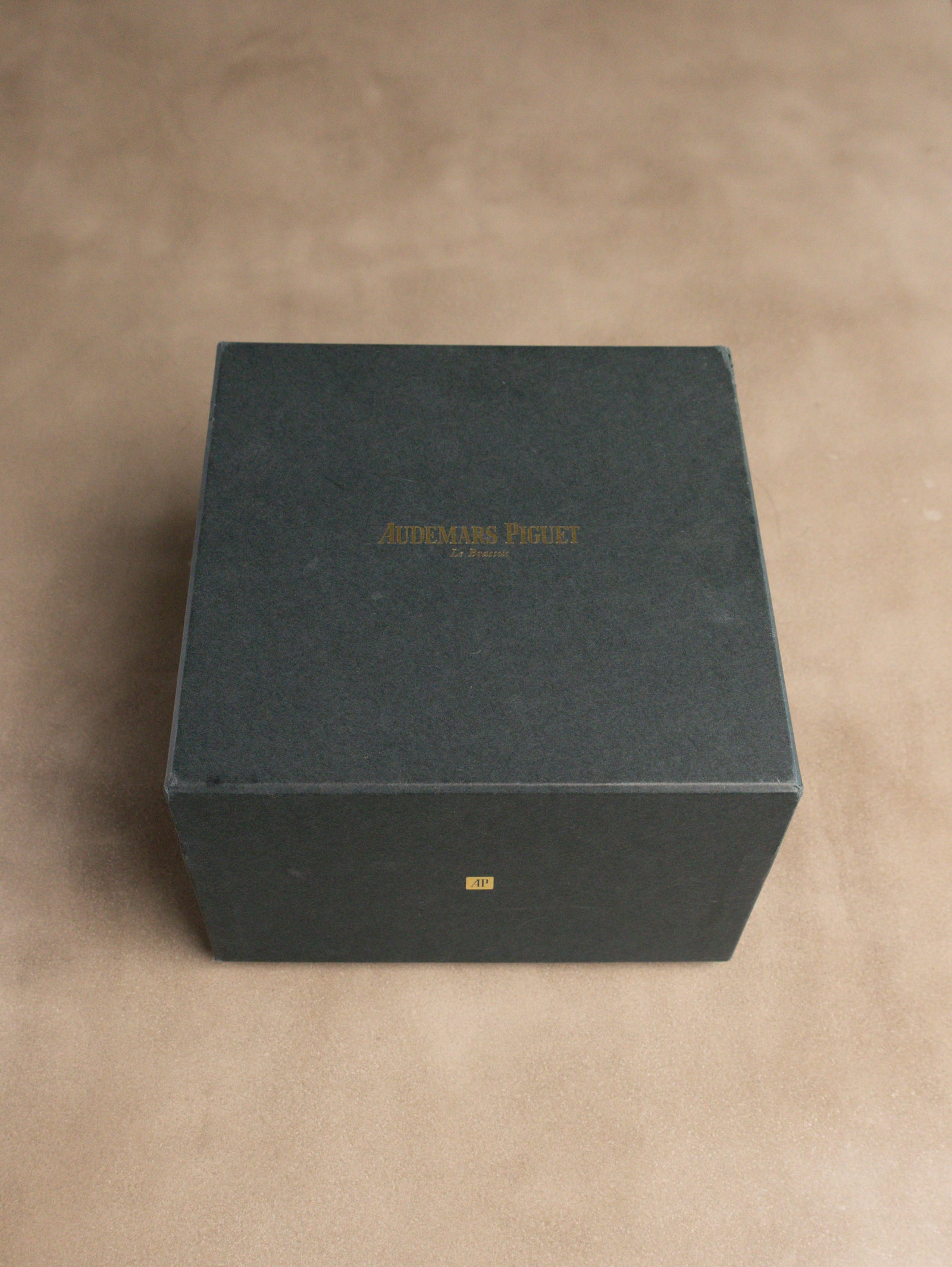 Audemars Piguet Royal Oak Ref. 15450ST - 'Midsize' Full Set