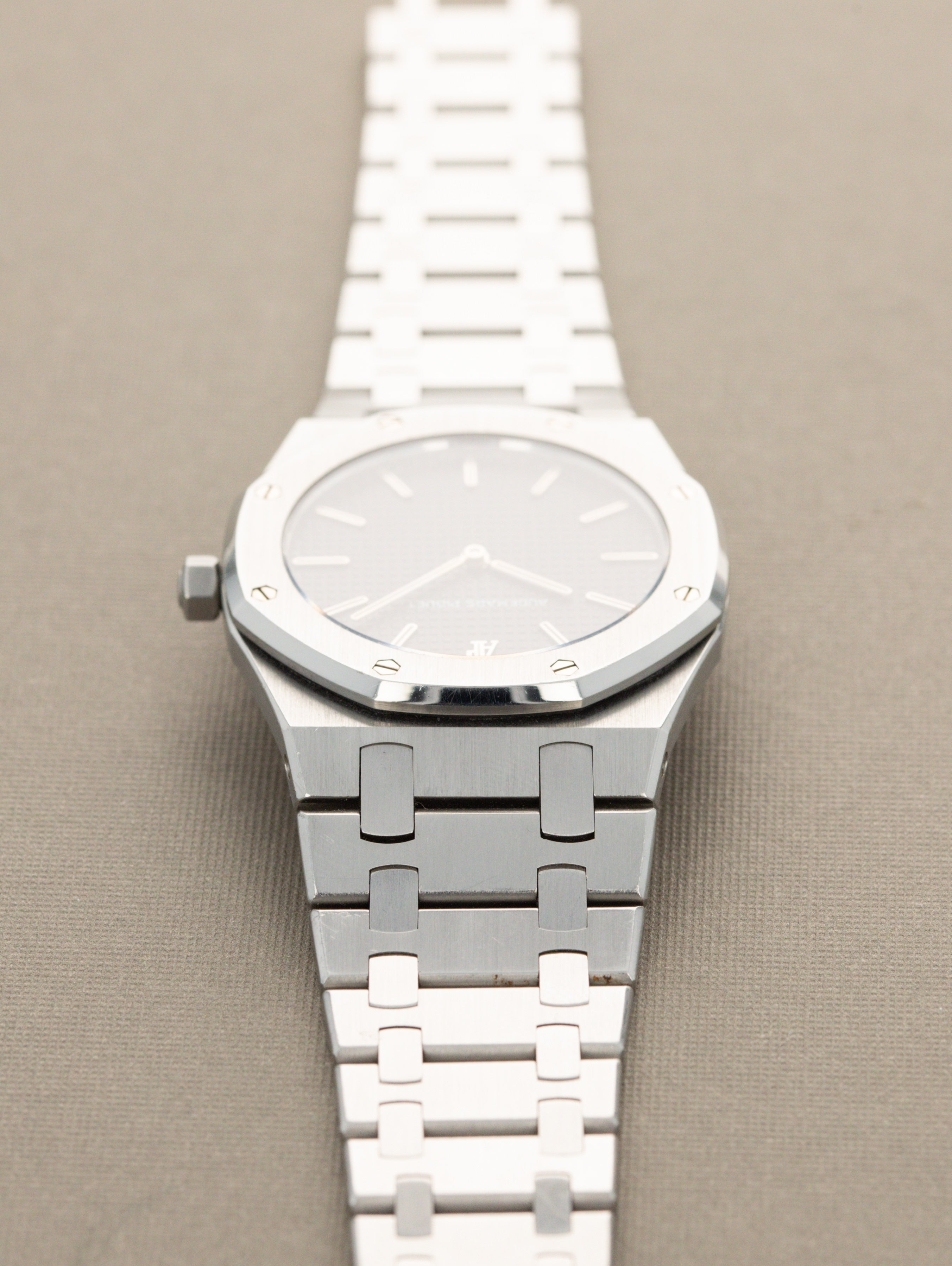 Audemars Piguet Royal Oak Ref. 56303ST - Grey 'Micro-Tapisserie' Dial Unpolished