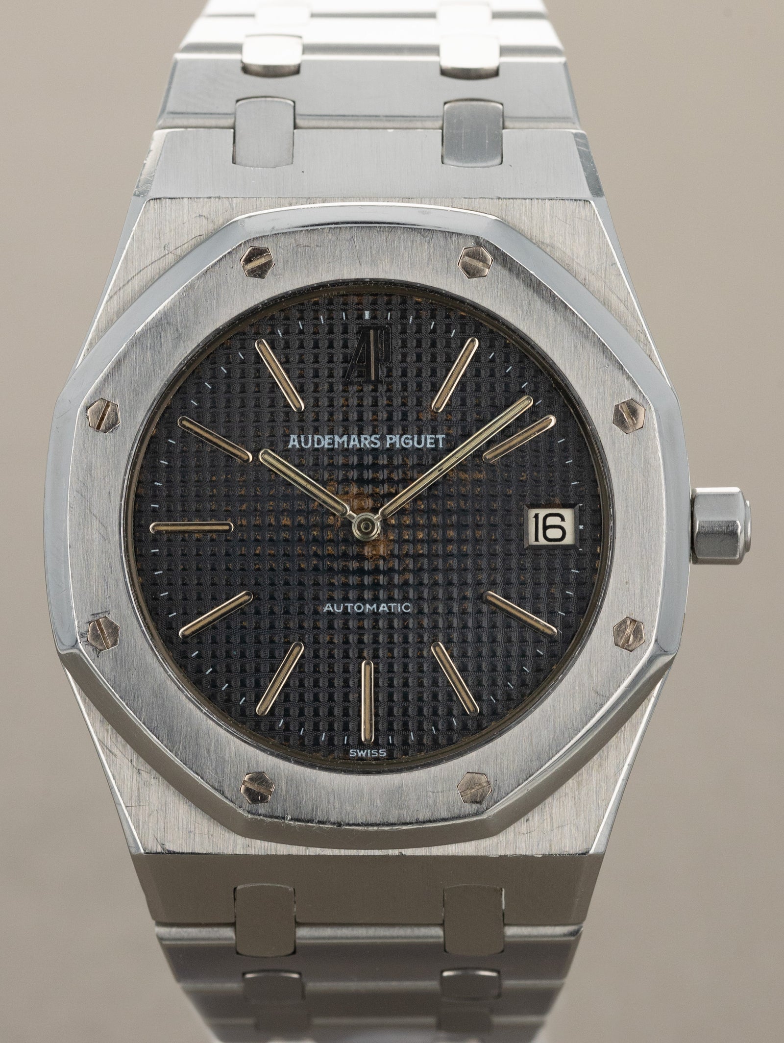 Audemars Piguet Royal Oak Ref. 5402ST - 'Jumbo' Grey Patina Dial