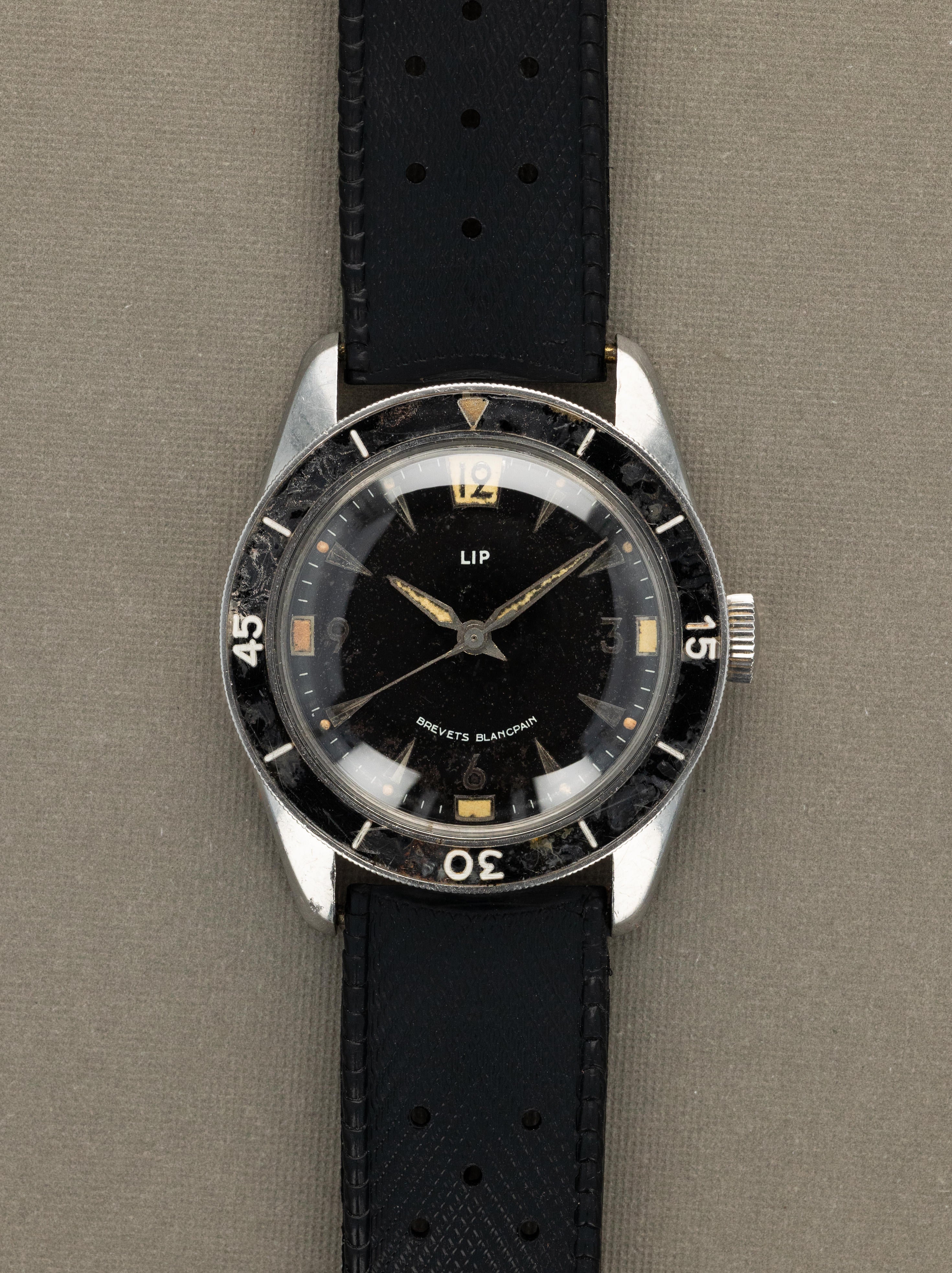 LIP 'Brevets Blancpain' - Gloss Black Tritium Dial Unpolished