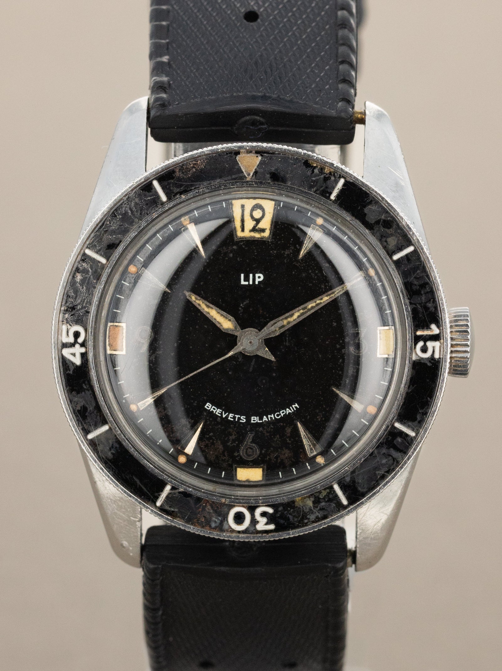 LIP 'Brevets Blancpain' - Gloss Black Tritium Dial Unpolished
