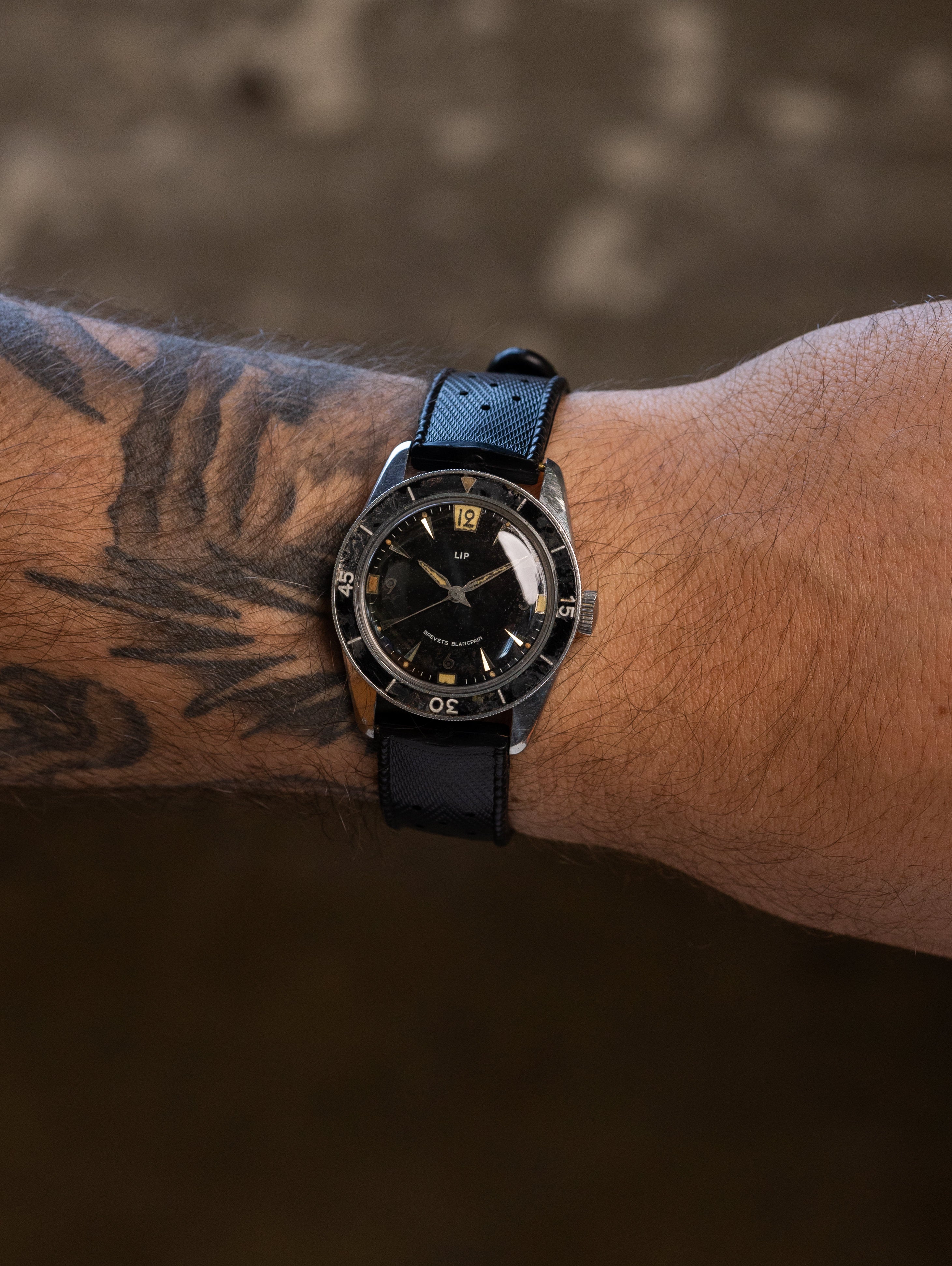 LIP 'Brevets Blancpain' - Gloss Black Tritium Dial Unpolished