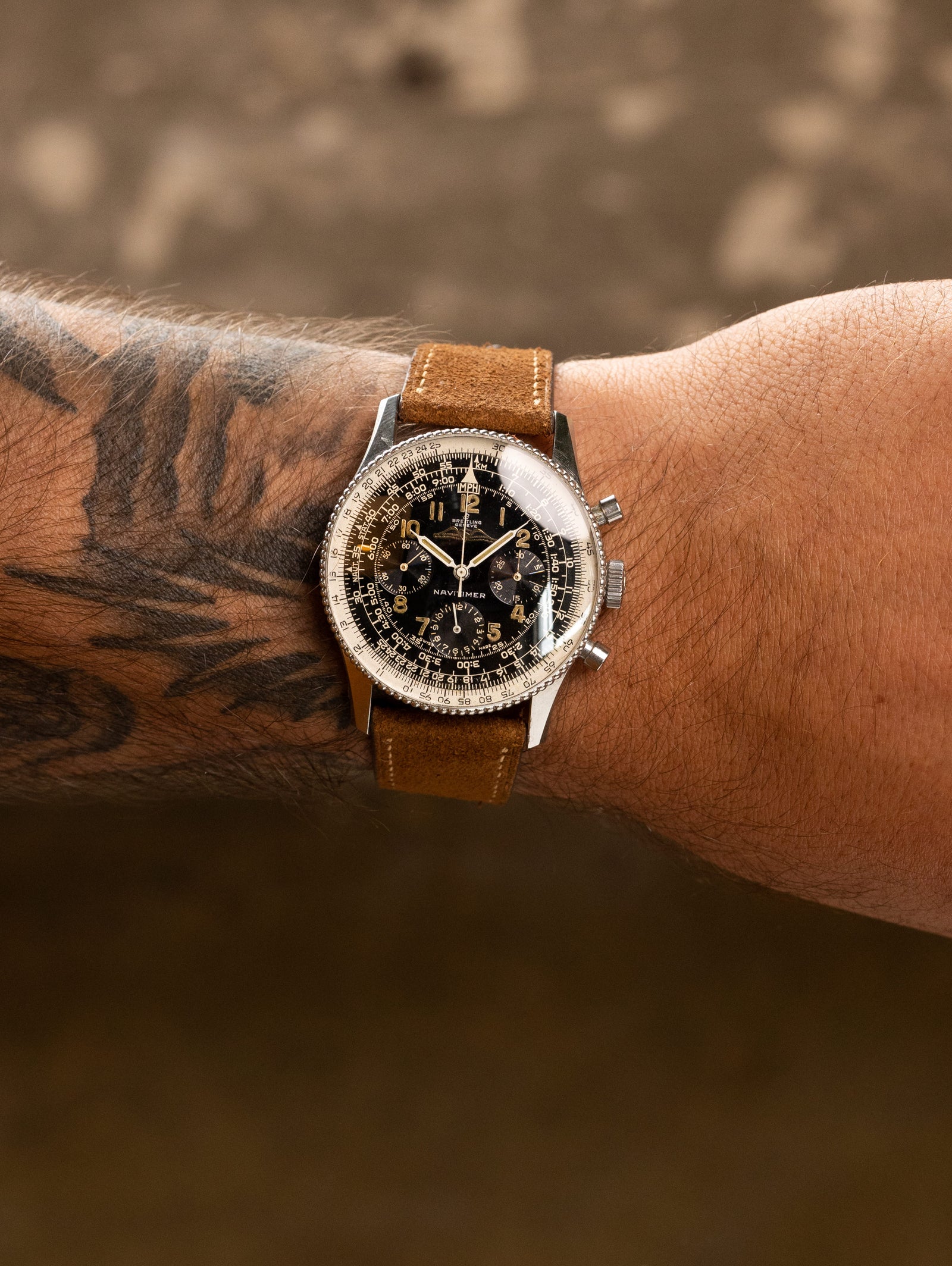 Breitling Navitimer Ref. 806 - Gloss Black 'AOPA' Dial Unpolished