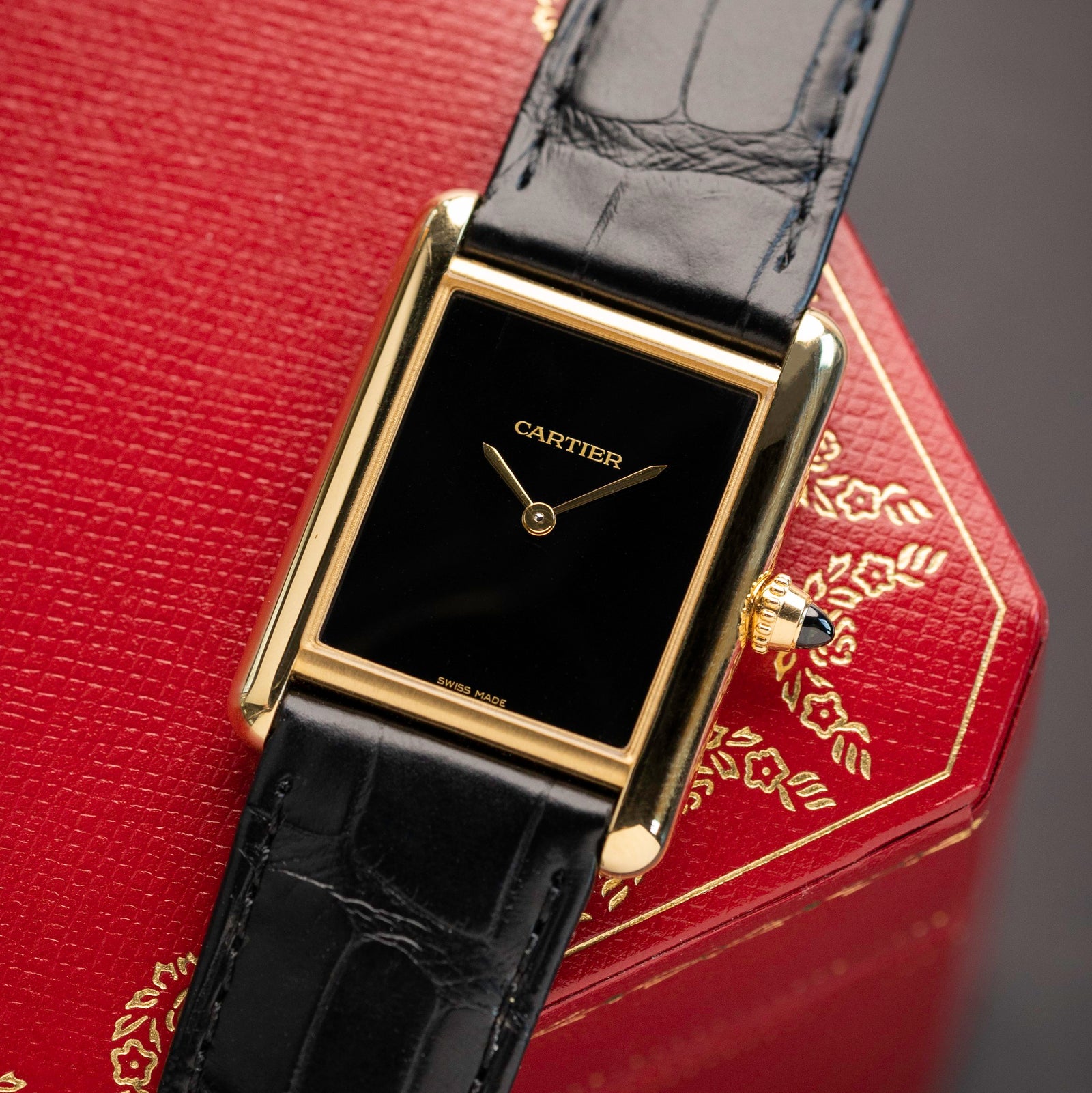 Cartier Tank Louis Cartier - Mechanical 'Large' 2022 Model Full Set