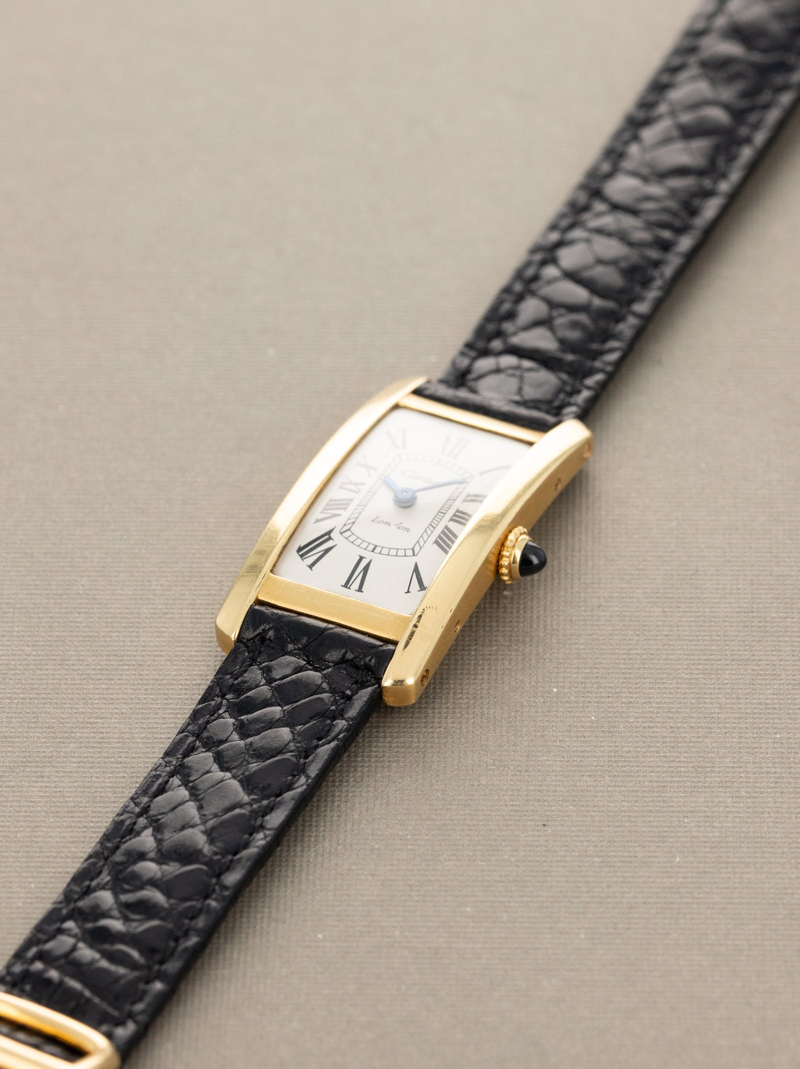Cartier Tank Cintrée '7 Lignes' - London