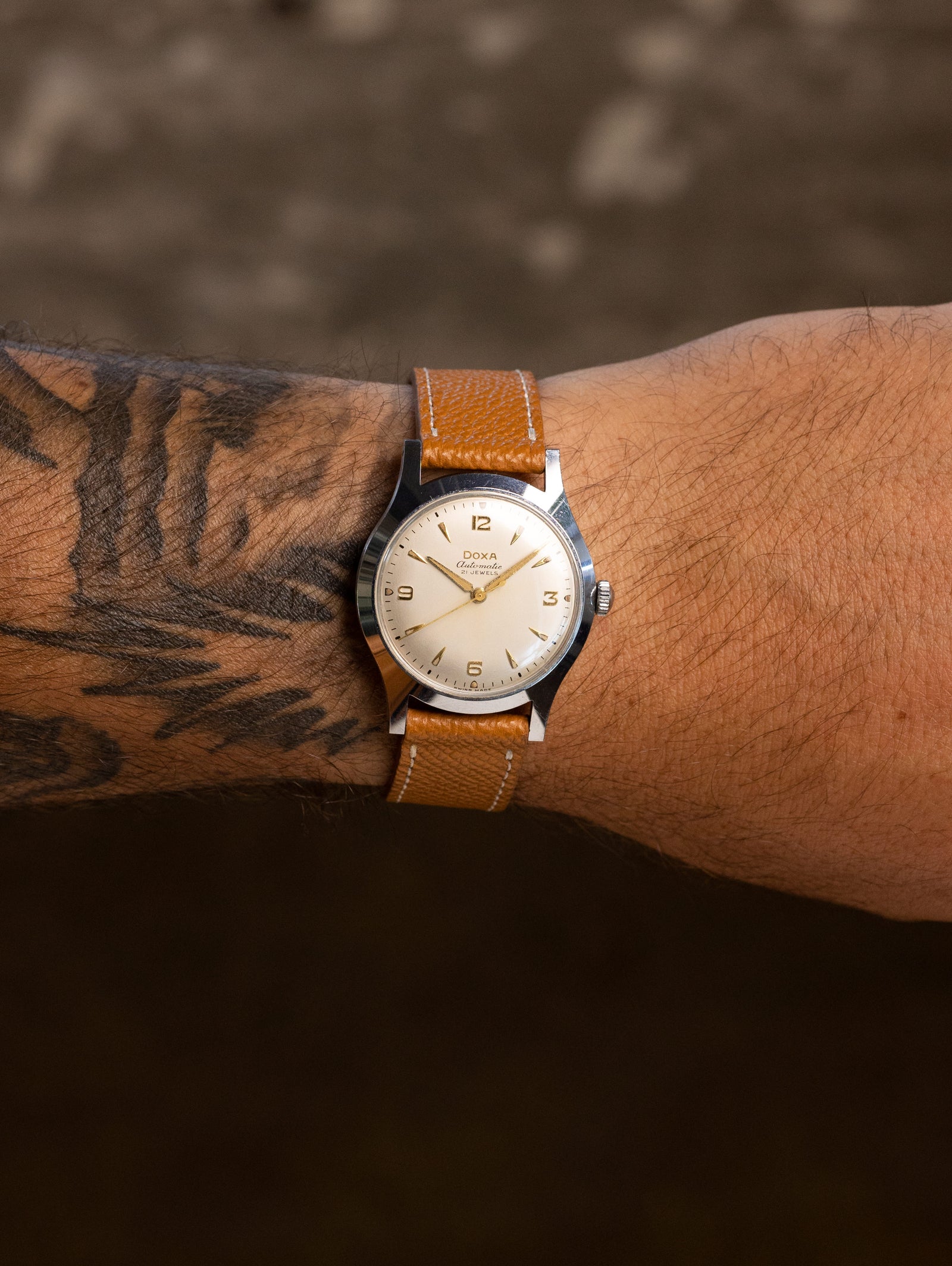 DOXA '565' Ref. 13921 - Silver dial Unpolished