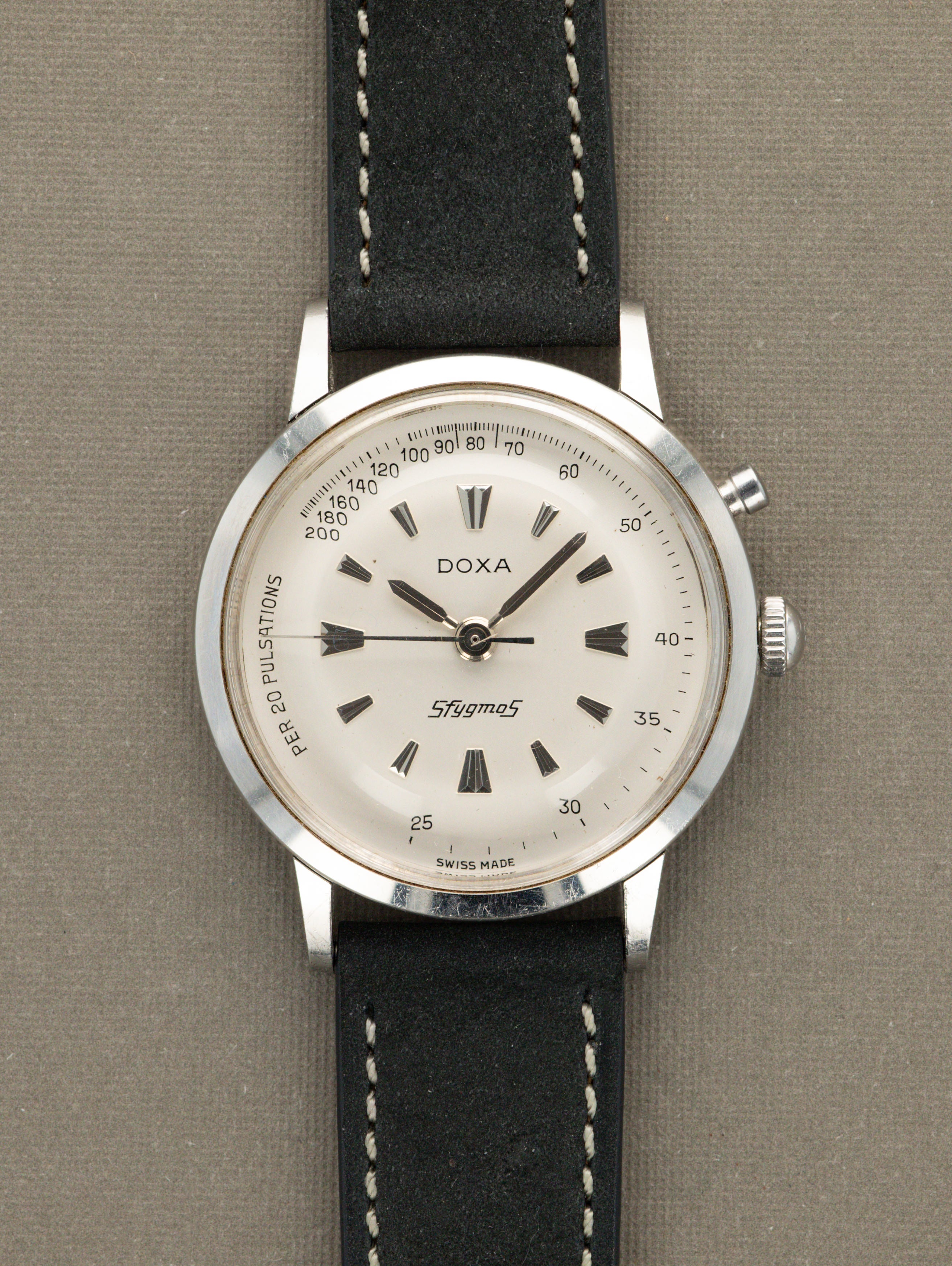 DOXA Sfygmos Ref. 7003-4 - Silver 'Pulsations' Dial Unpolished