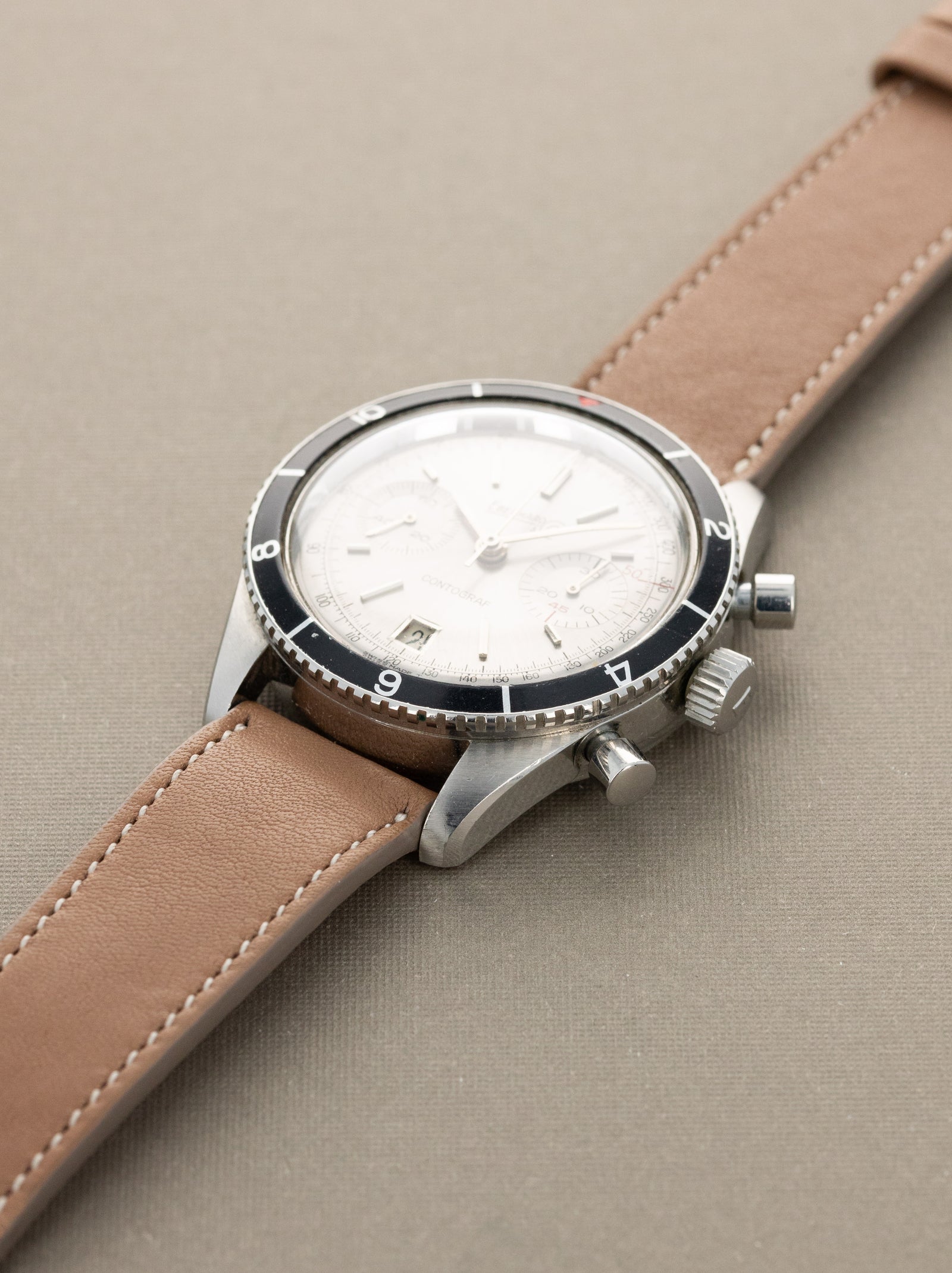 Eberhard and Co. Contograf Ref. 131501 - Sunburst Silver Non-Luminous Dial Unpolished