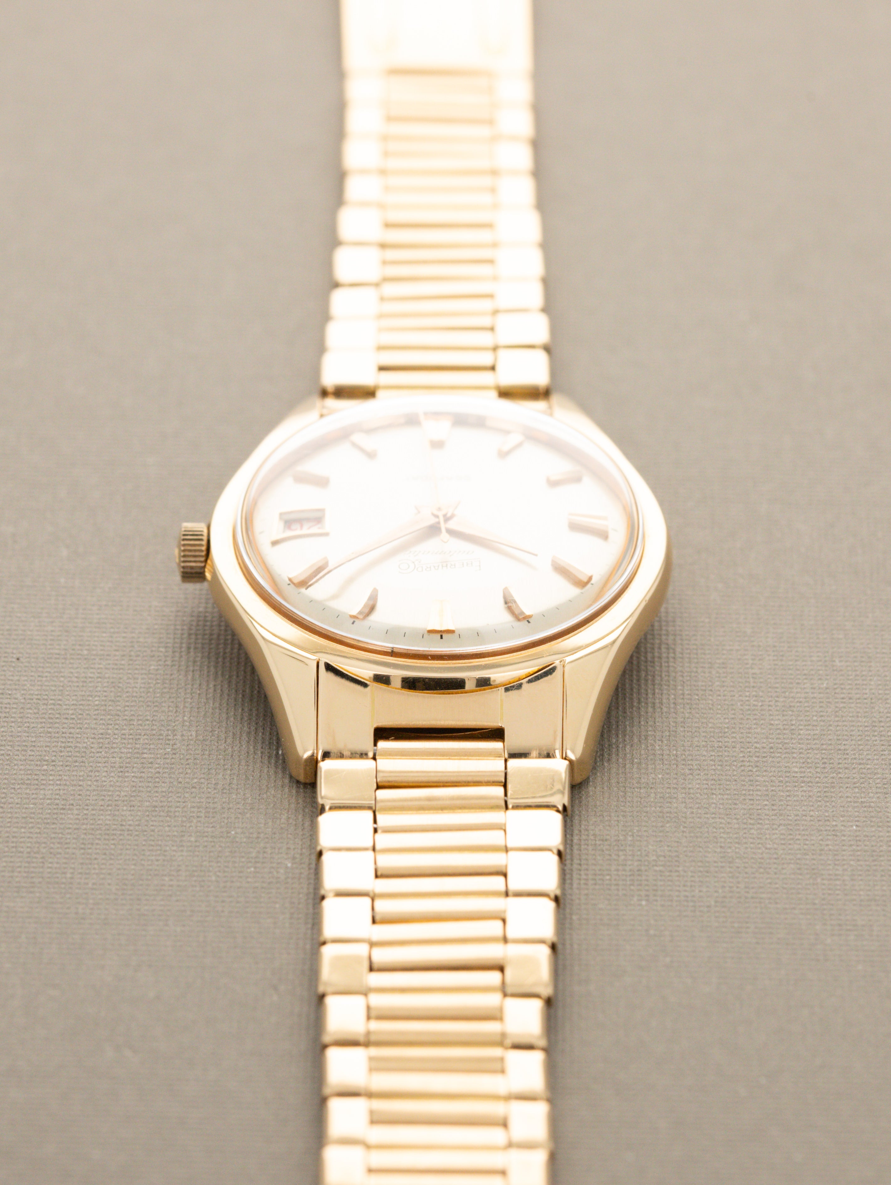 Eberhard and Co. Scafodat Ref. 11532-1 - 'Brushed' Silver Non-Luminous Dial W/ Box