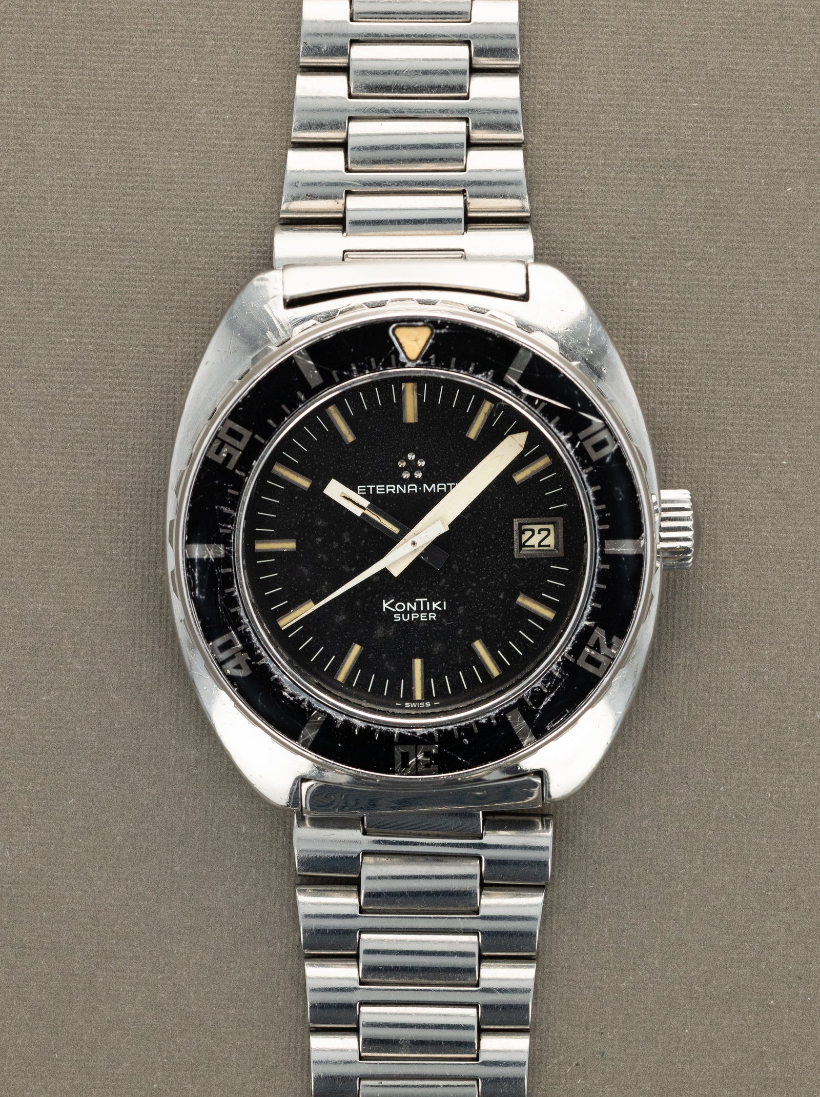 Eterna Super KonTiki Ref. 1000 8943 - Patina Dial 'IDF'-Issued