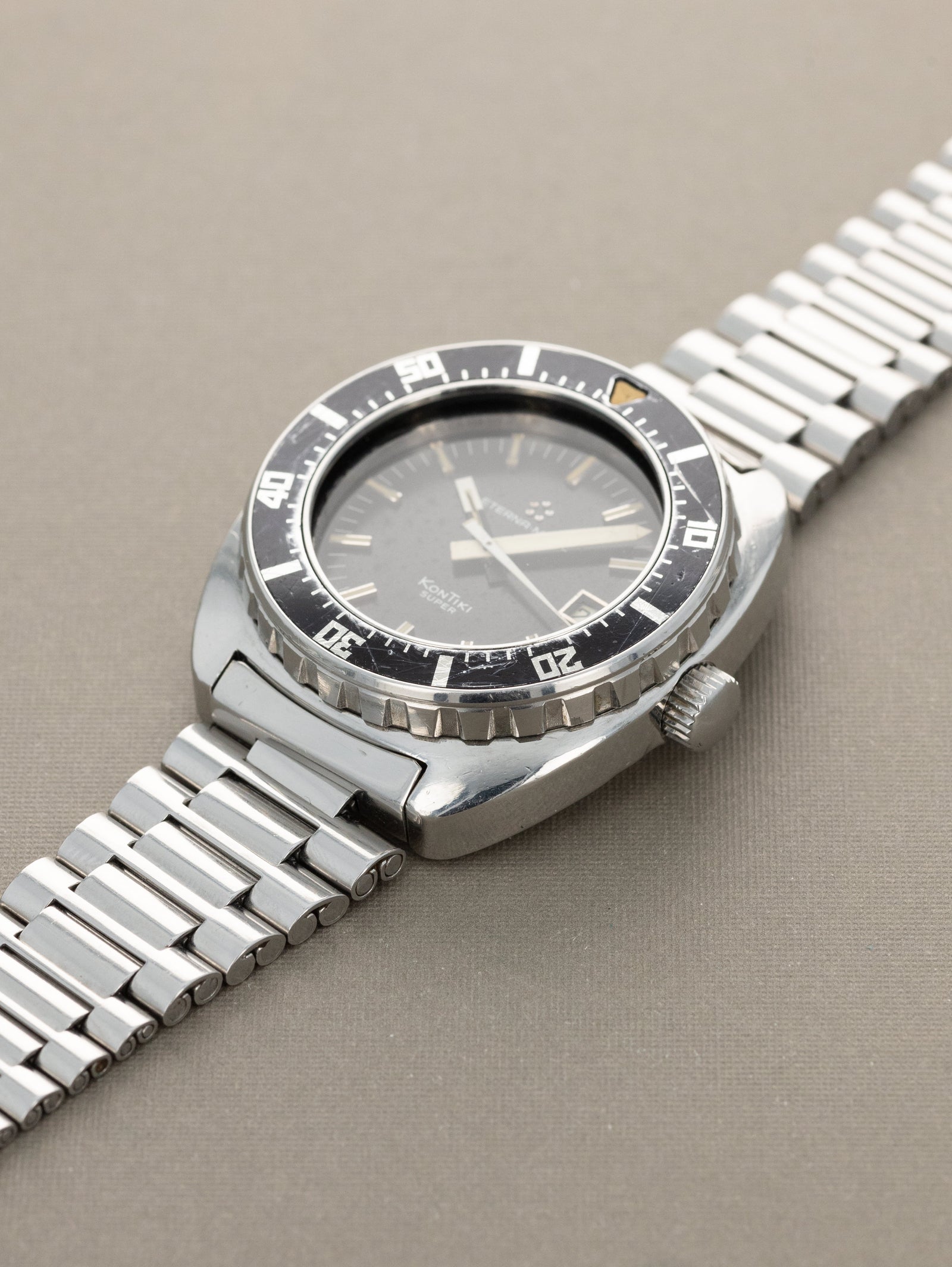 Eterna Super KonTiki Ref. 1000 8943 - Patina Dial 'IDF'-Issued