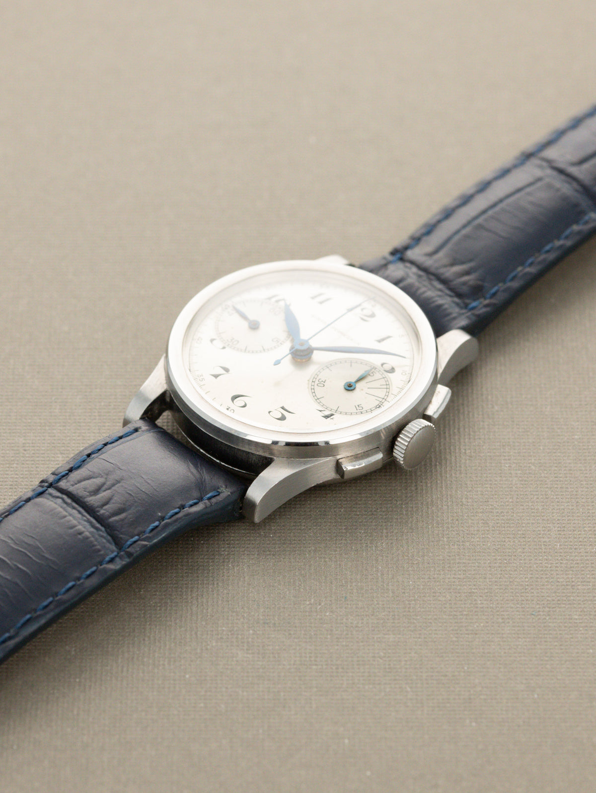 Girard-Perregaux 'Mid Size' Chronograph Ref. 5070 - Silver 'Breguet' Dial Unpolished