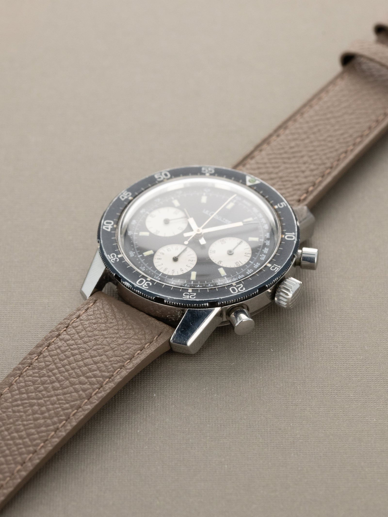 Jaeger-LeCoultre Shark/Vogue Ref. E.2643 - Matte Black 'Reverse-Panda' Dial