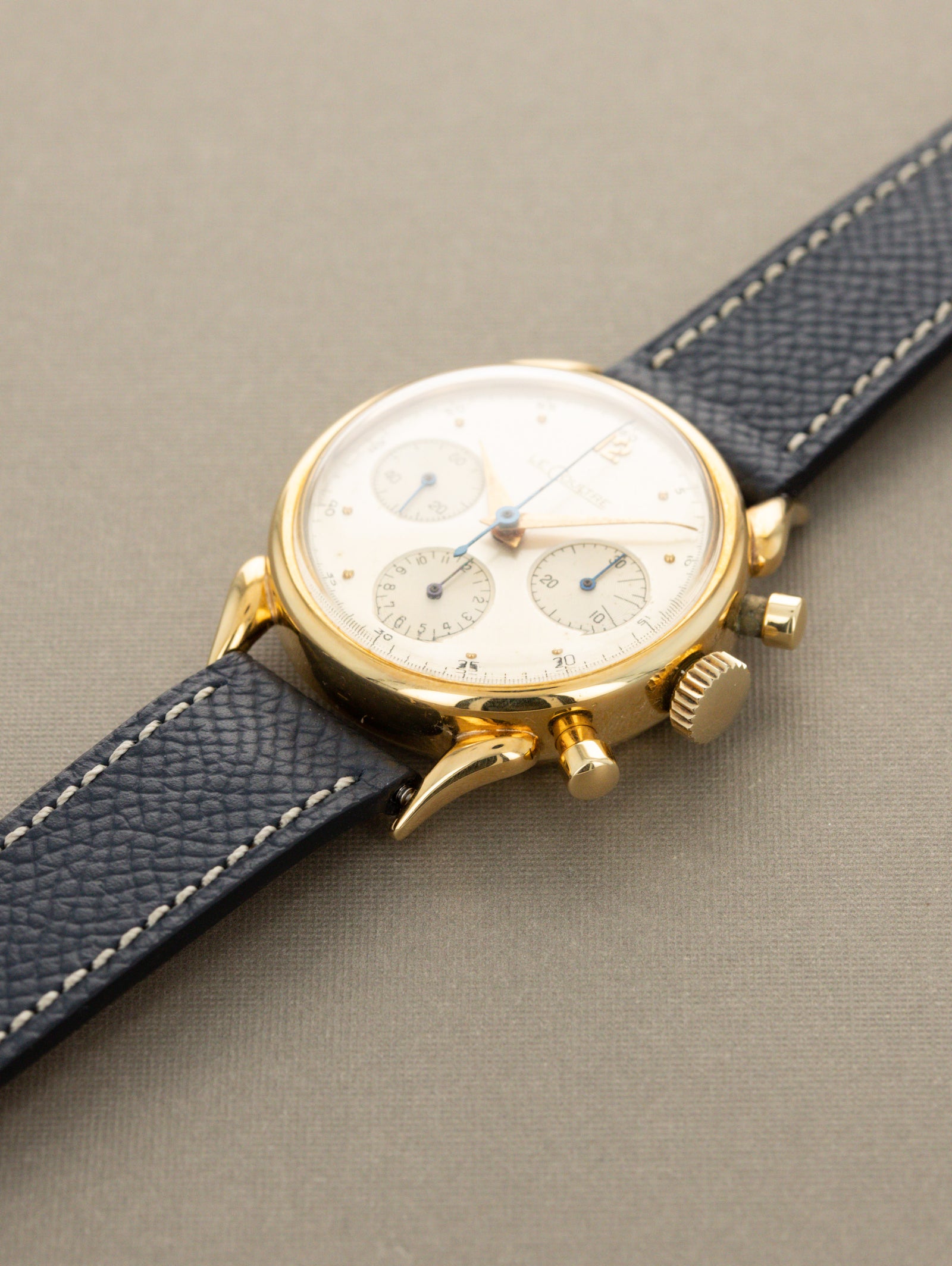 Jaeger-LeCoultre 'Cornes de Vache' Chronograph - Silver Dial