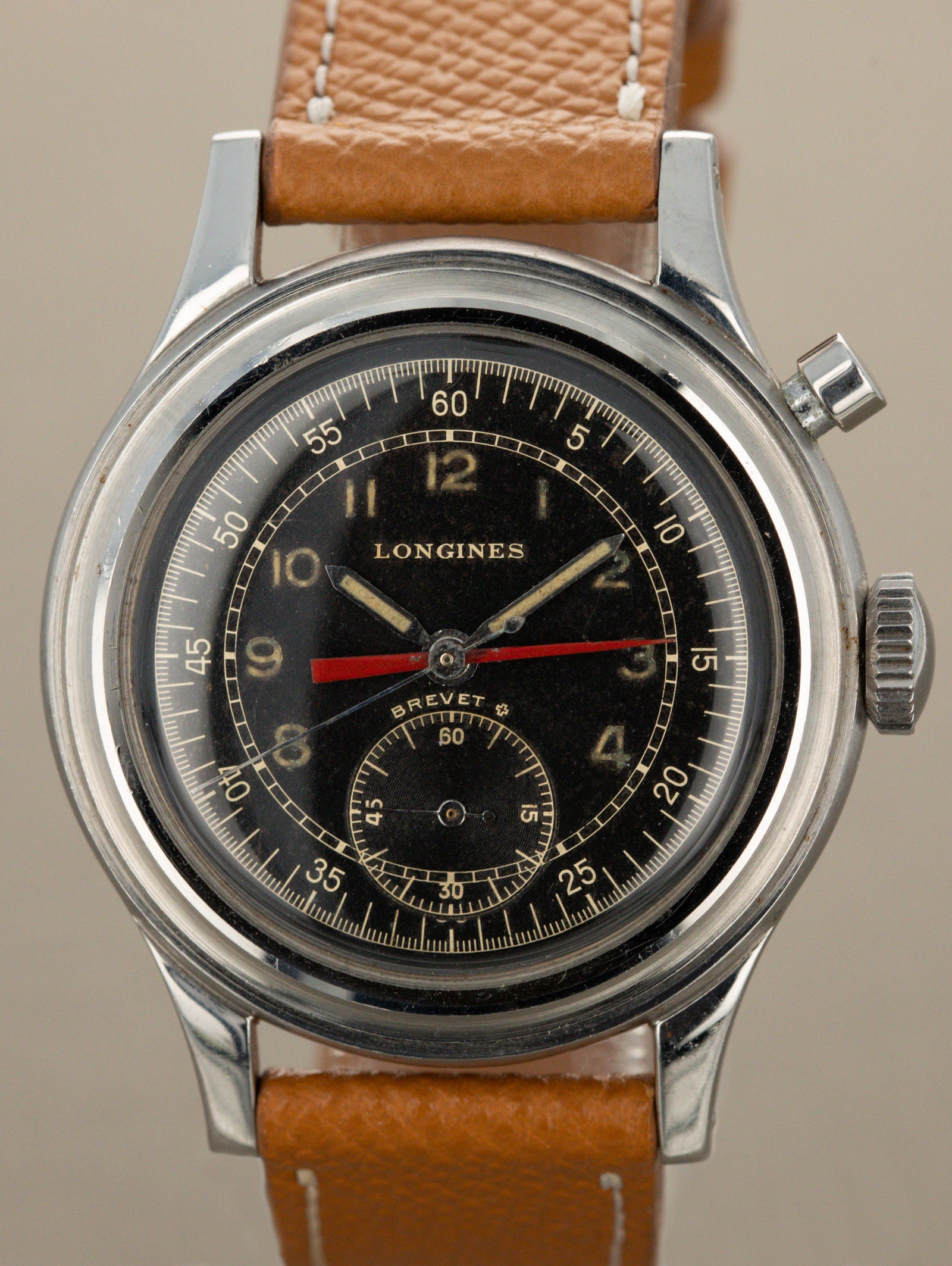 Longines Chronostop Ref. 5681 - Black 'Gilt' Dial w/ Extract