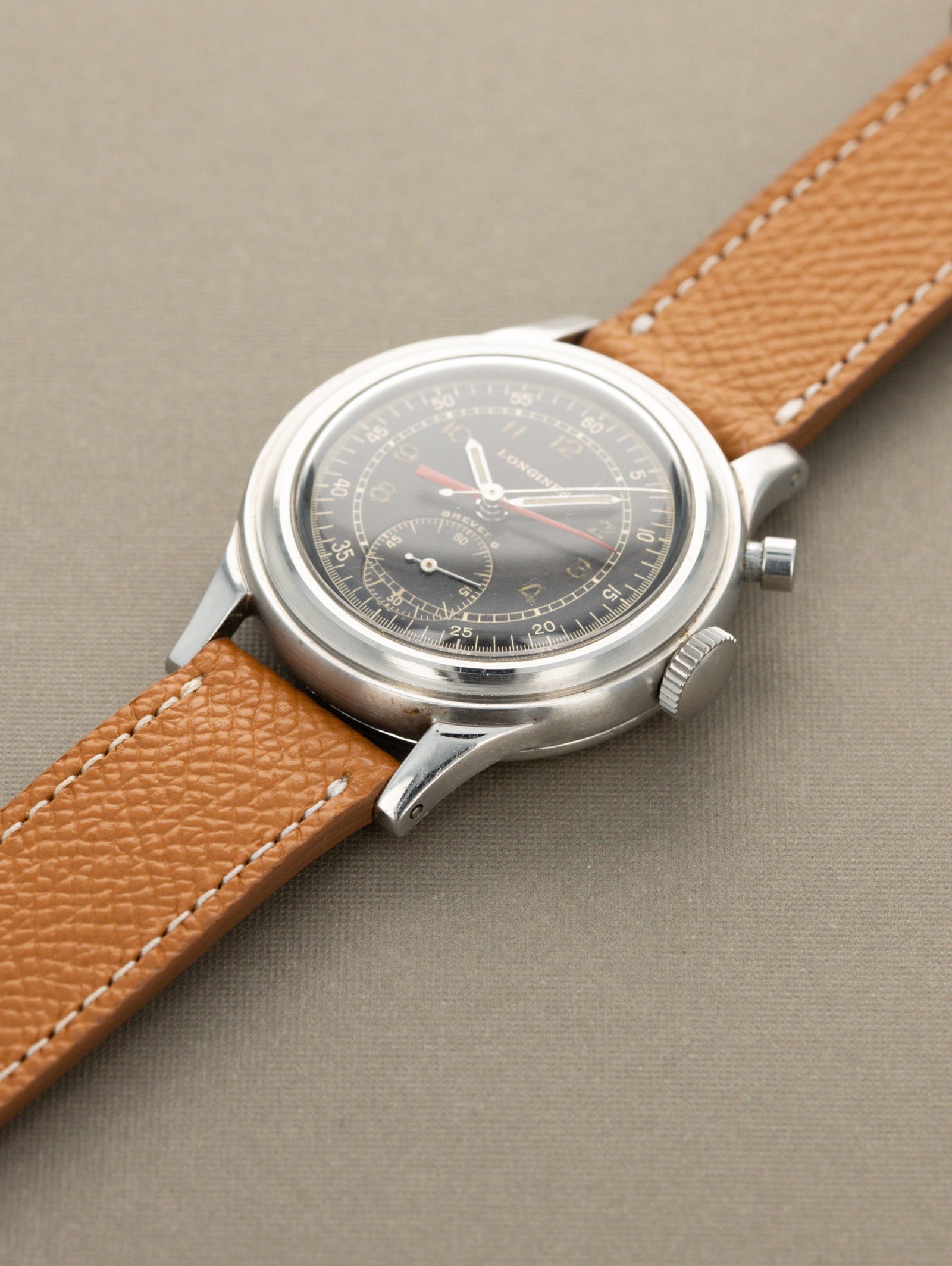 Longines Chronostop Ref. 5681 - Black 'Gilt' Dial w/ Extract
