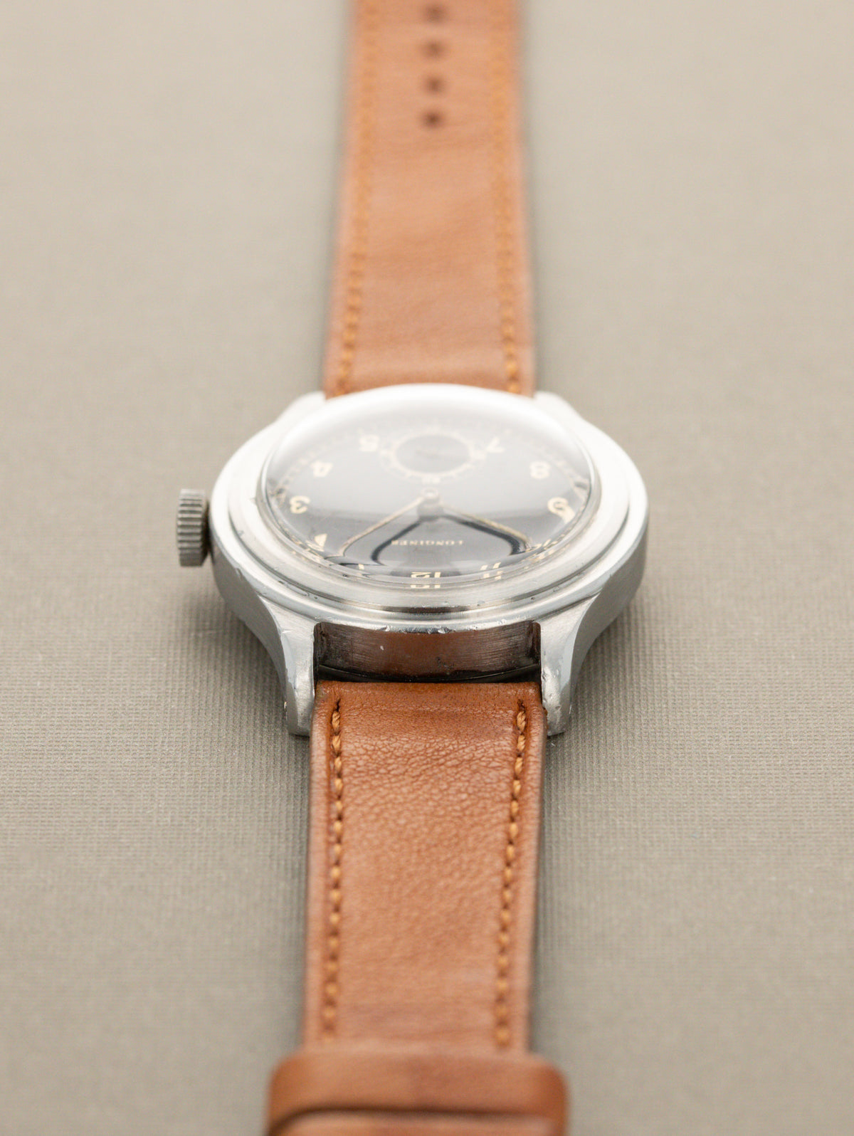 Longines 'Tre Tacche' Ref. 22243 - Black 'Gilt' Non-Luminous Dial