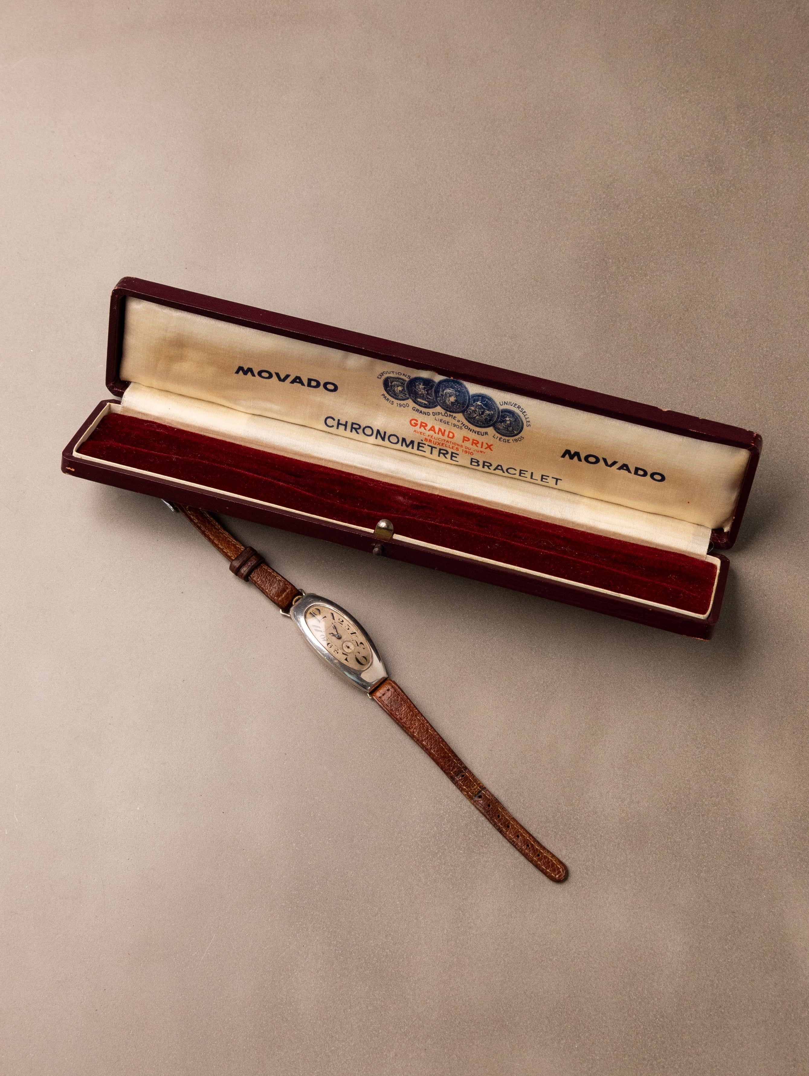 Movado Polyplan Ref. 4005 - Silver 'Exploding' Dial w/ Box