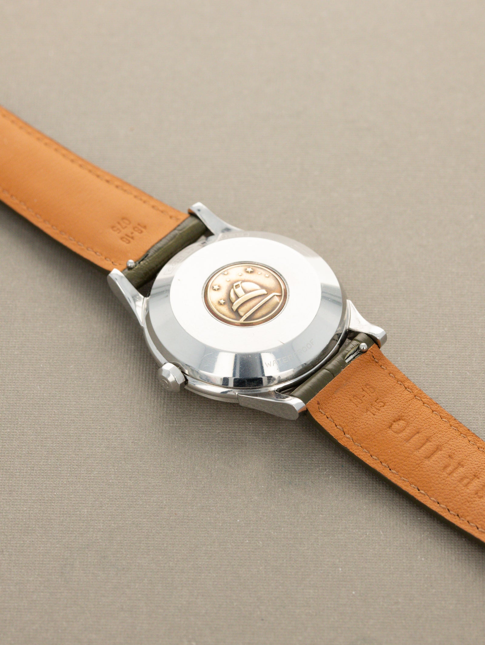 Omega Constellation Ref. 2852 16SC - Silver 'Pie Pan' Dial Unpolished