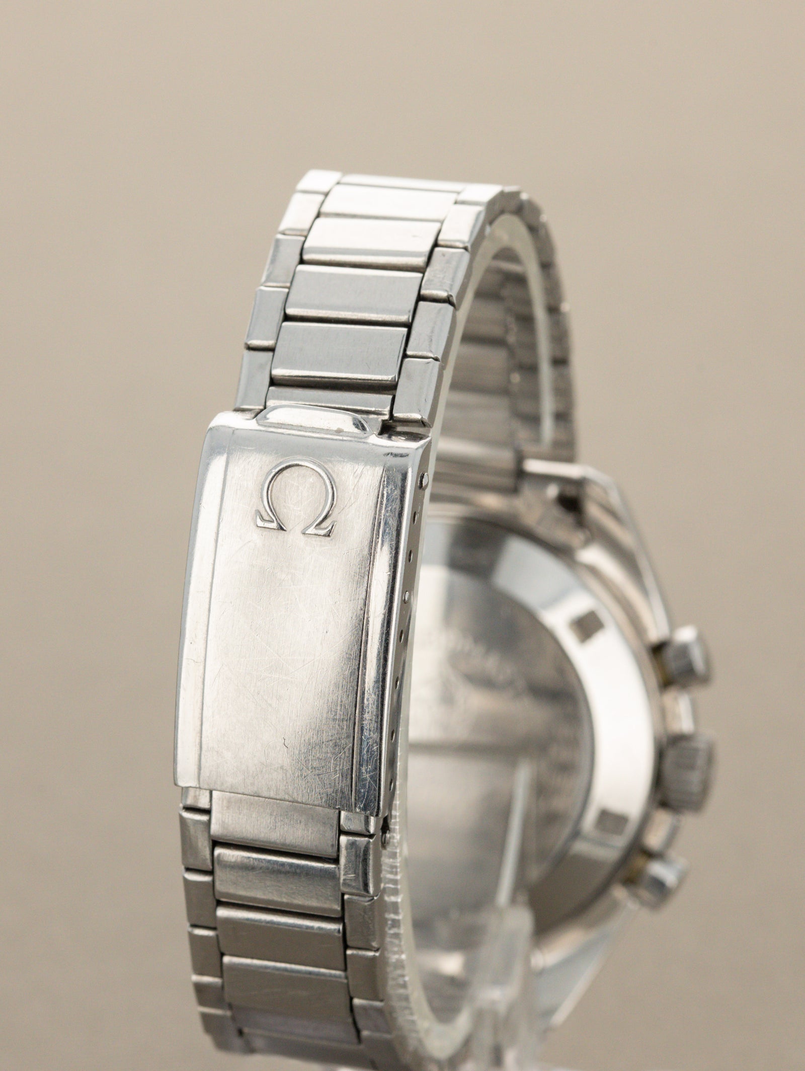Omega Speedmaster Professional Ref. 105.012-66 - Calibre .321 w/ Box, Papers, & Extract