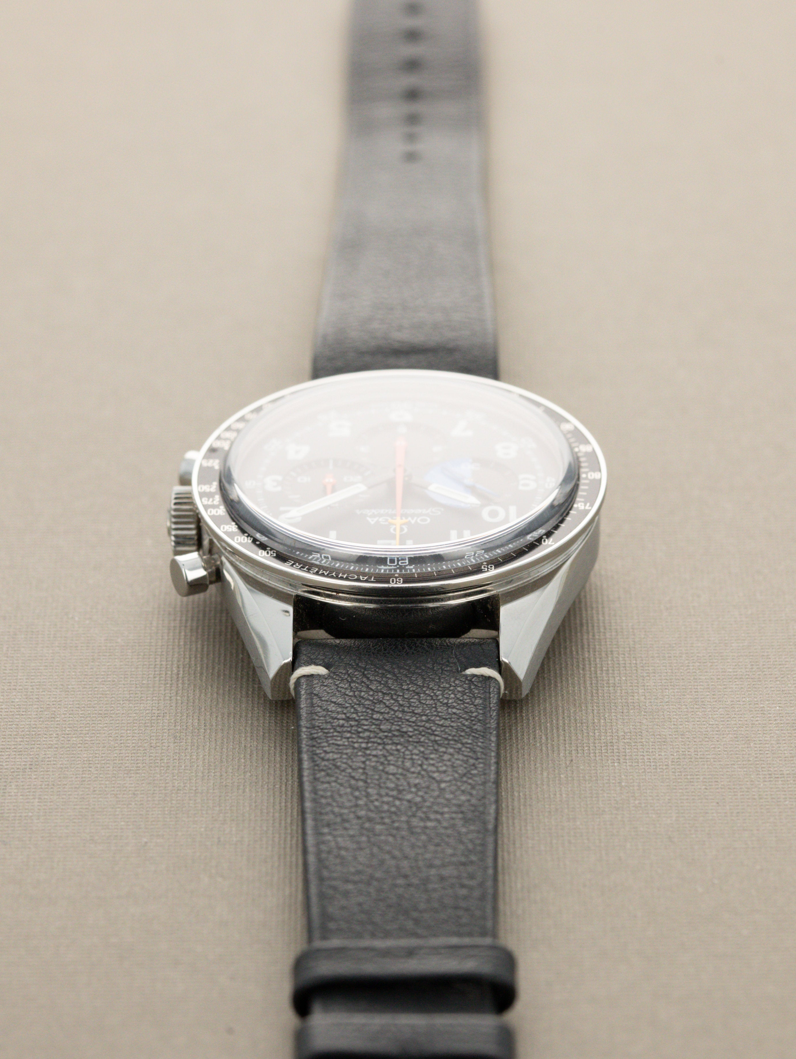 Omega Speedmaster Ref. 311.32.40.30.06.001 - HODINKEE 10-Year Anniversary Full Set
