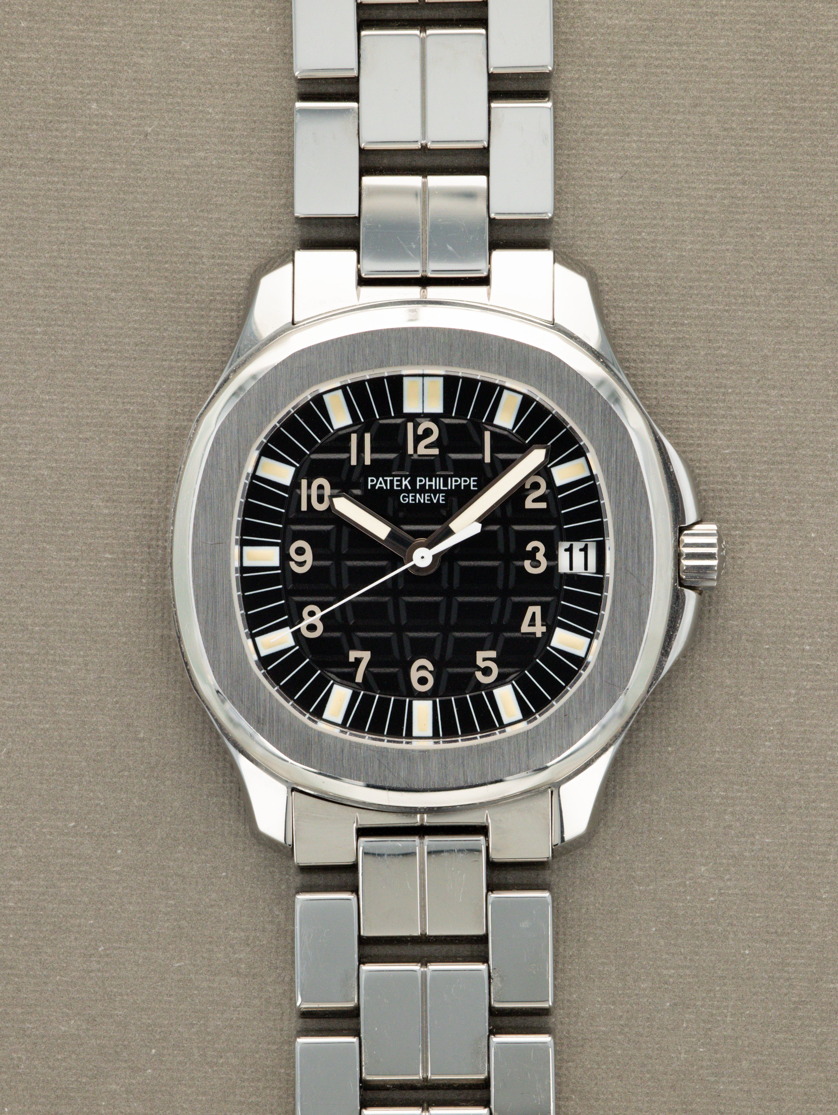 Patek Philippe Aquanuat Ref. 5065A - 'Jumbo' Tritium Dial on Bracelet