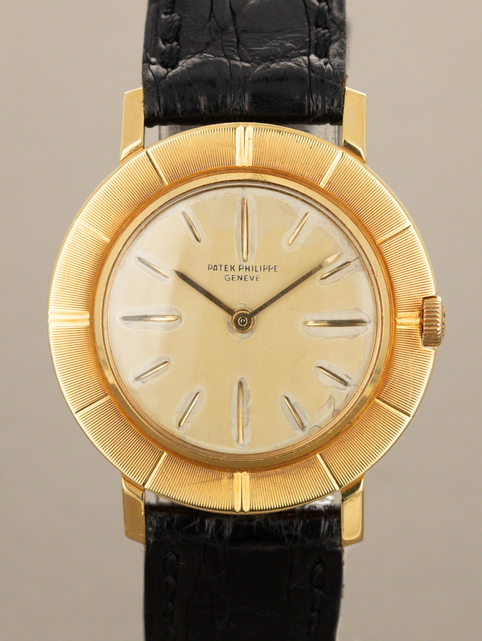 Patek Philippe Calatrava 'Disco Volante' Ref. 2594/5 - Champagne Patina Dial