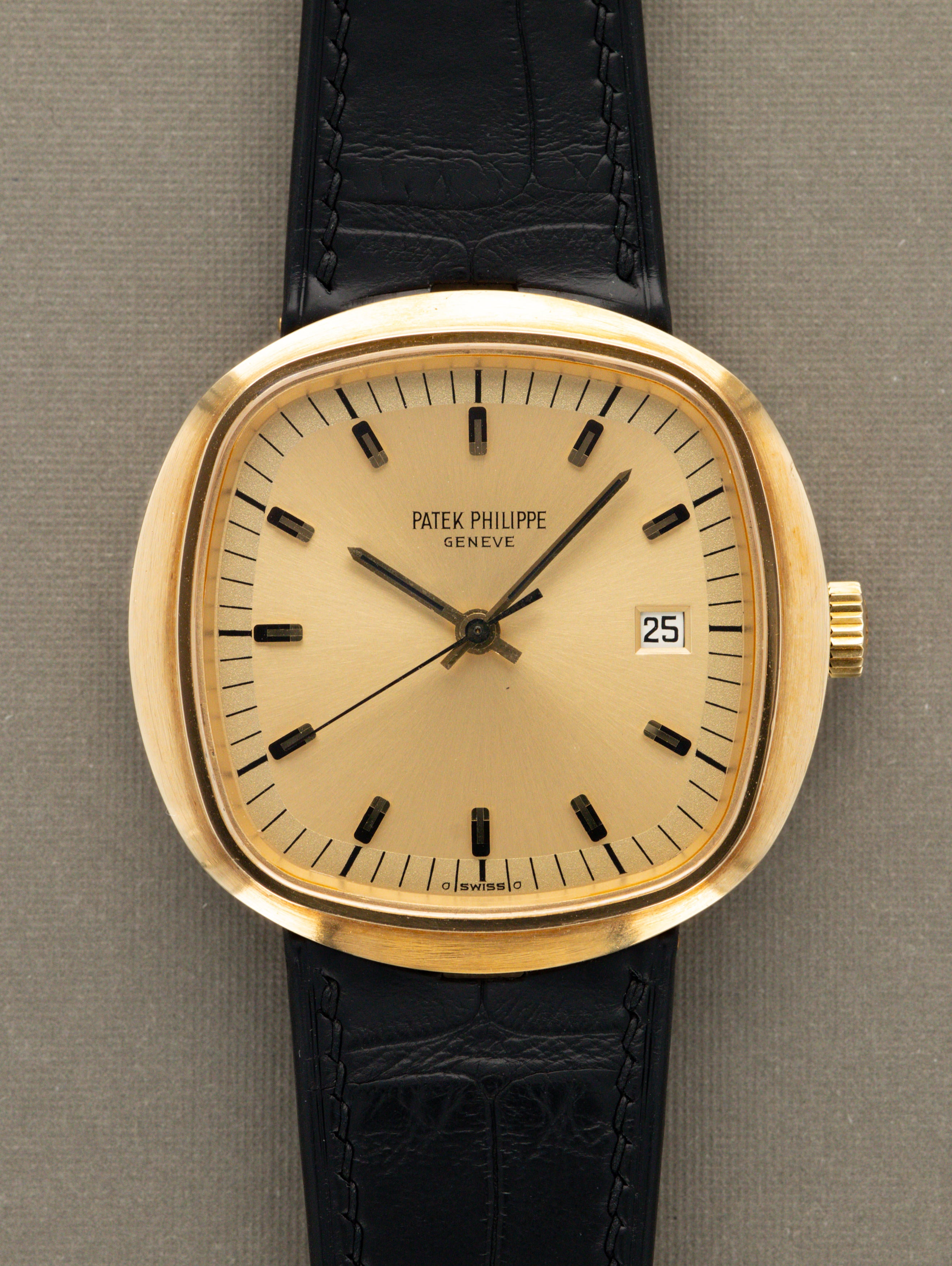 Patek Philippe Beta 21 Ref. 3597 - Sunburst Champagne 'Sigma' Dial