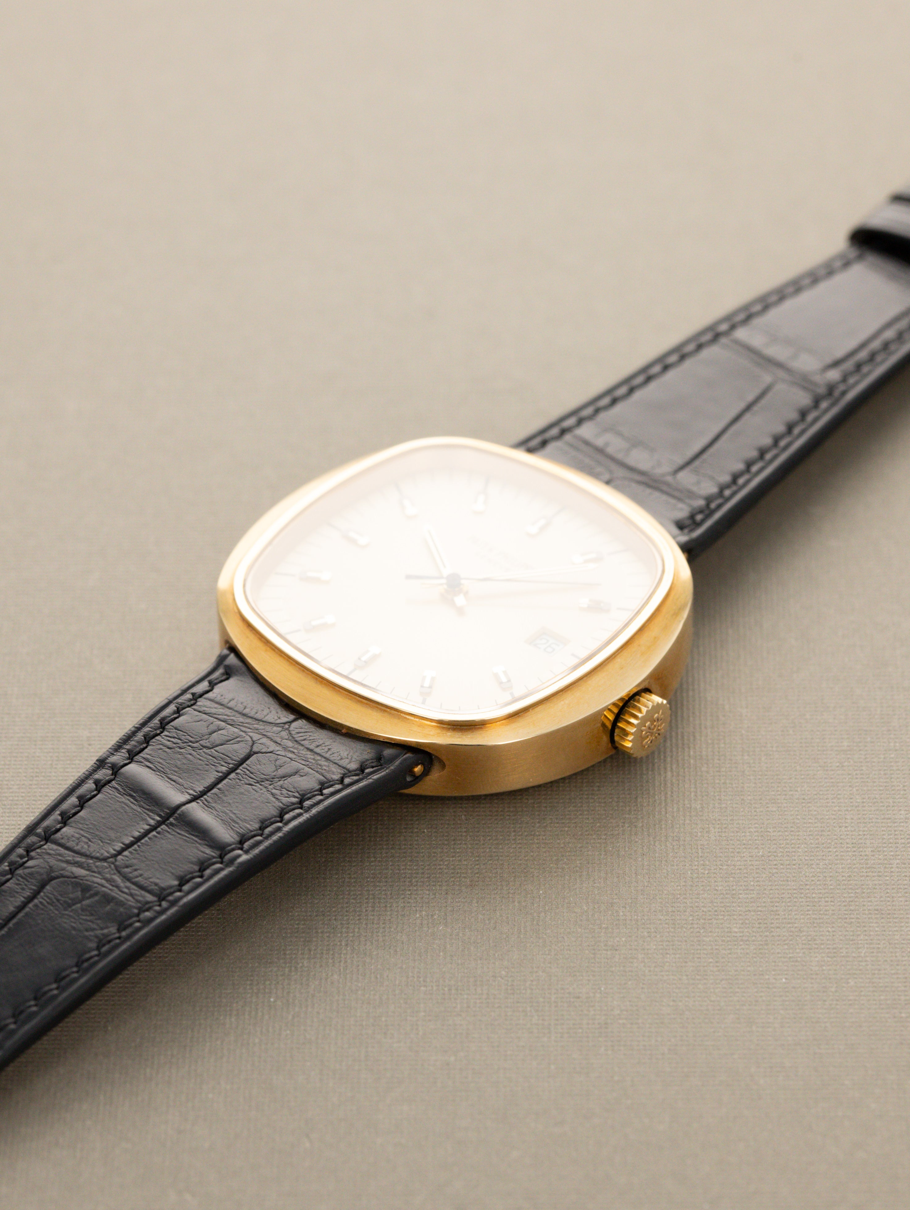 Patek Philippe Beta 21 Ref. 3597 - Sunburst Champagne 'Sigma' Dial