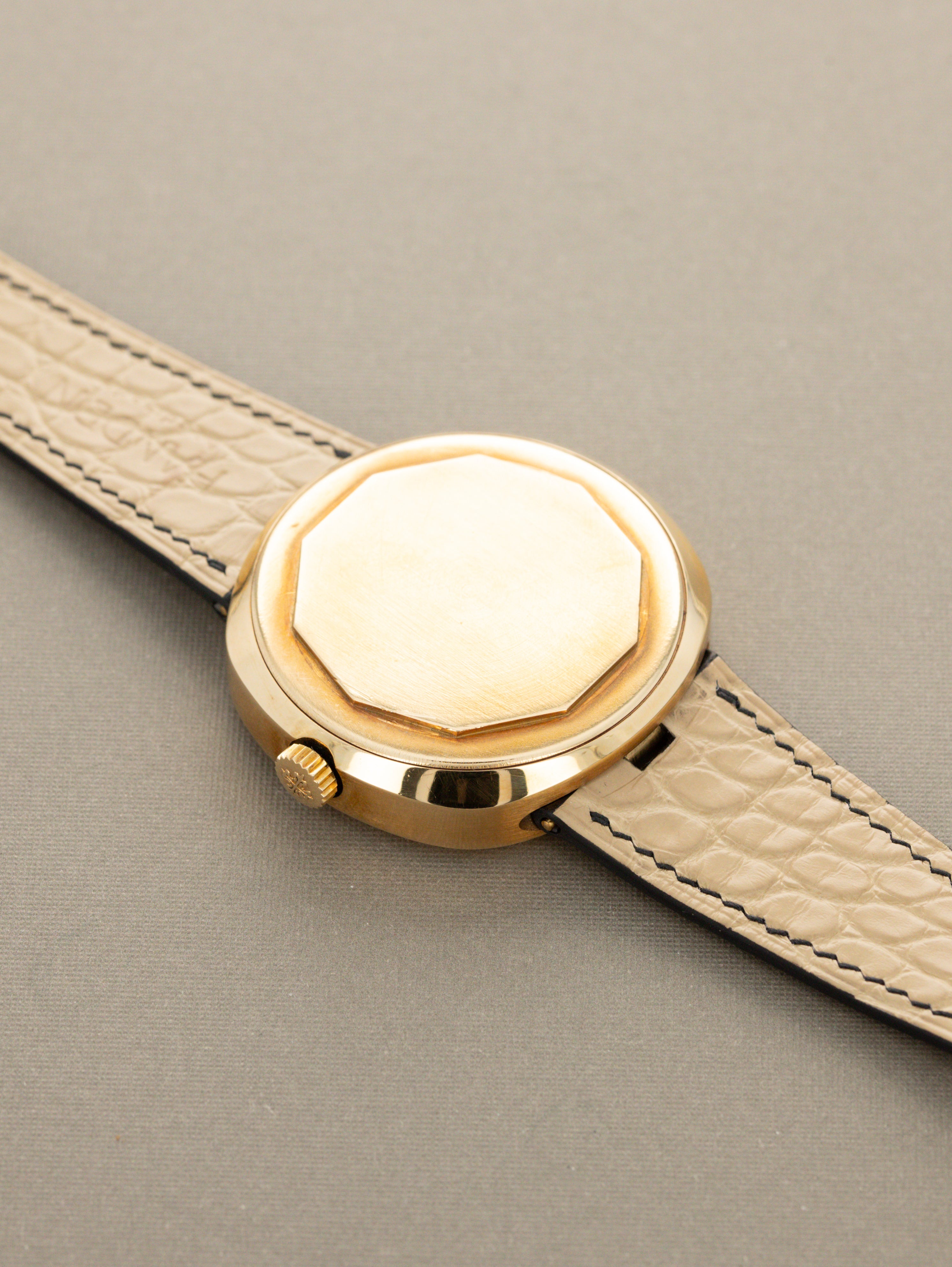 Patek Philippe Beta 21 Ref. 3597 - Sunburst Champagne 'Sigma' Dial