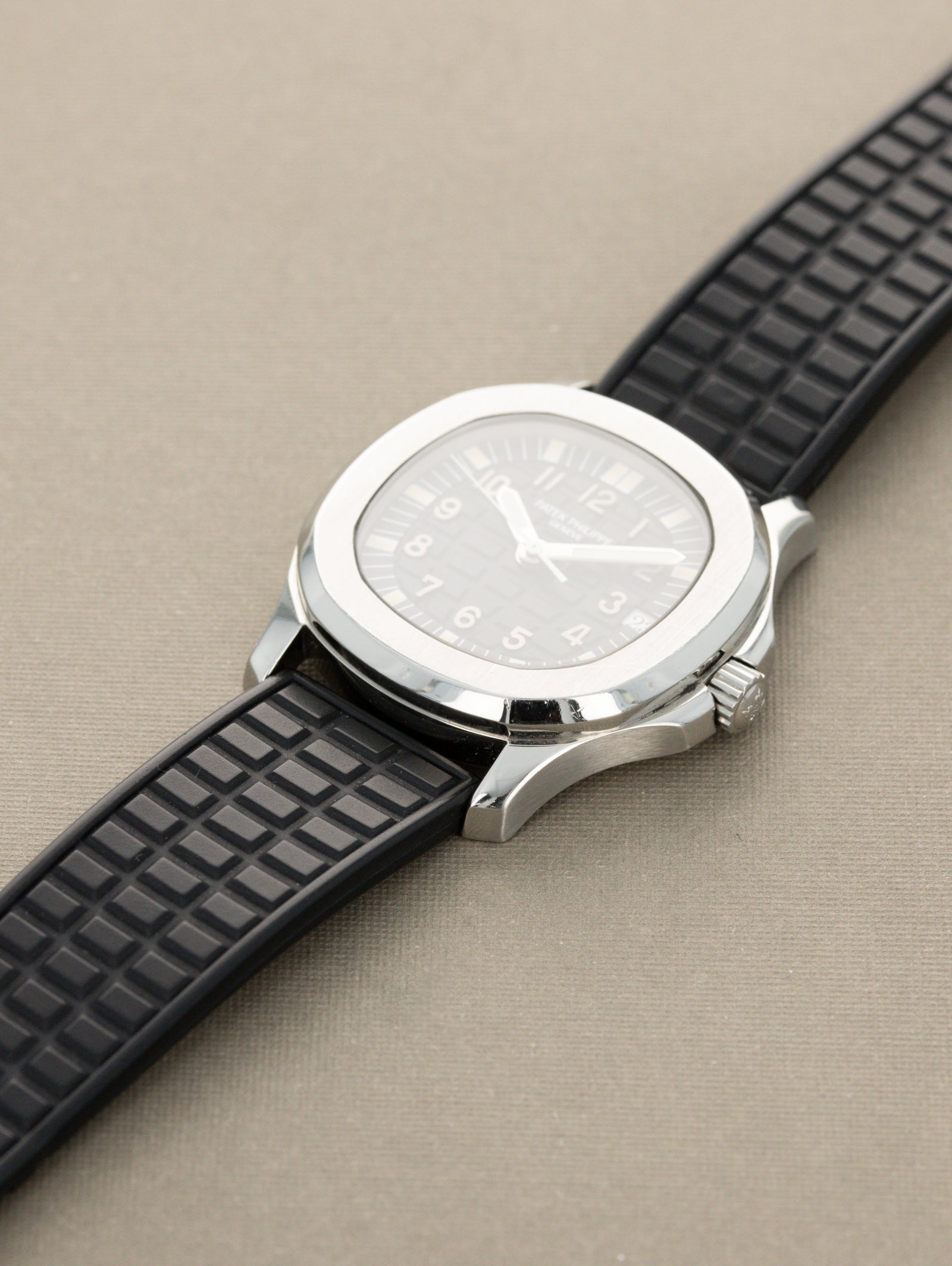 Patek Philippe Aquanuat Ref. 5060A - Tritium Dial