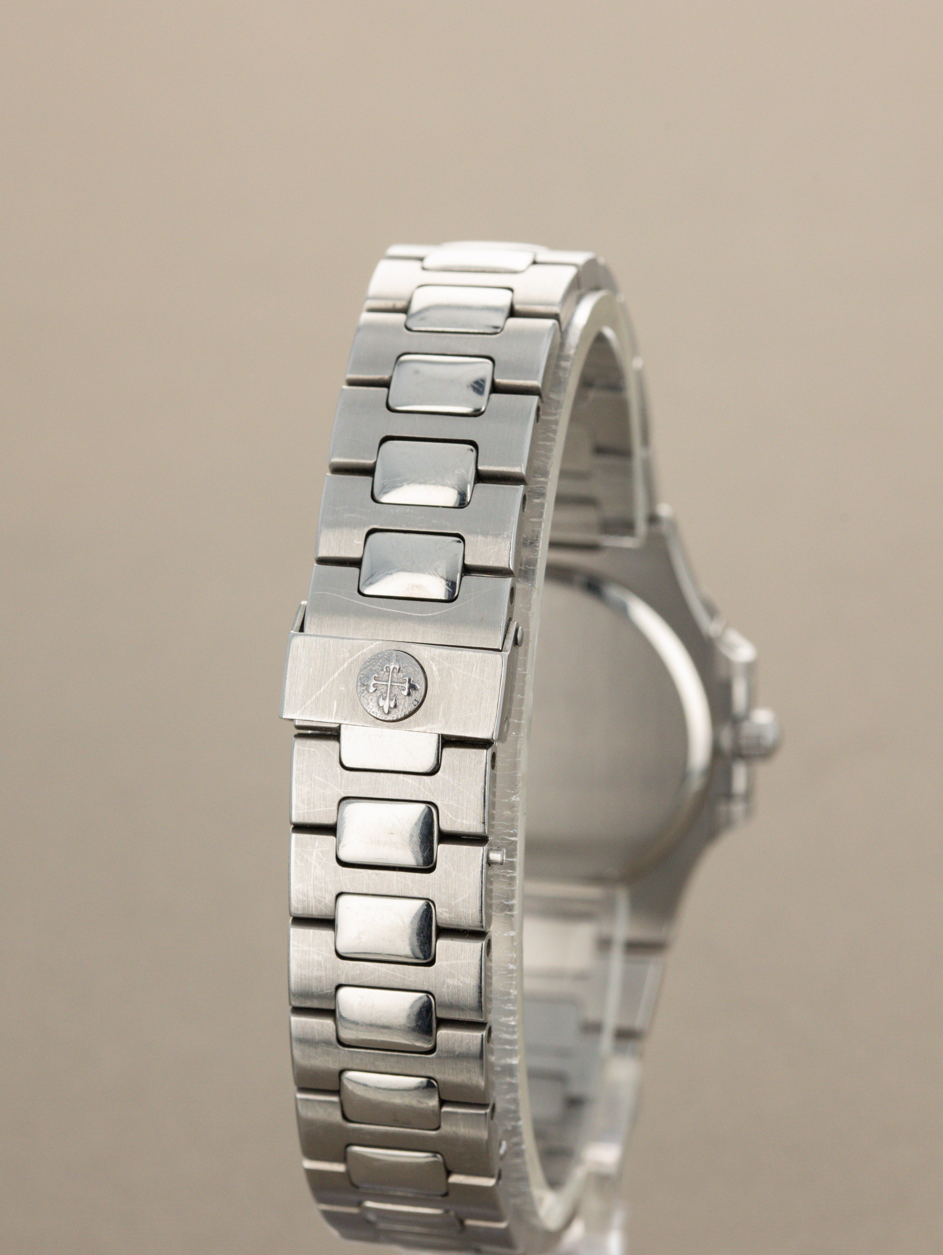 Patek Philippe Nautilus 'Ladies' Ref. 3900/1A - Blue 'Teak' Dial