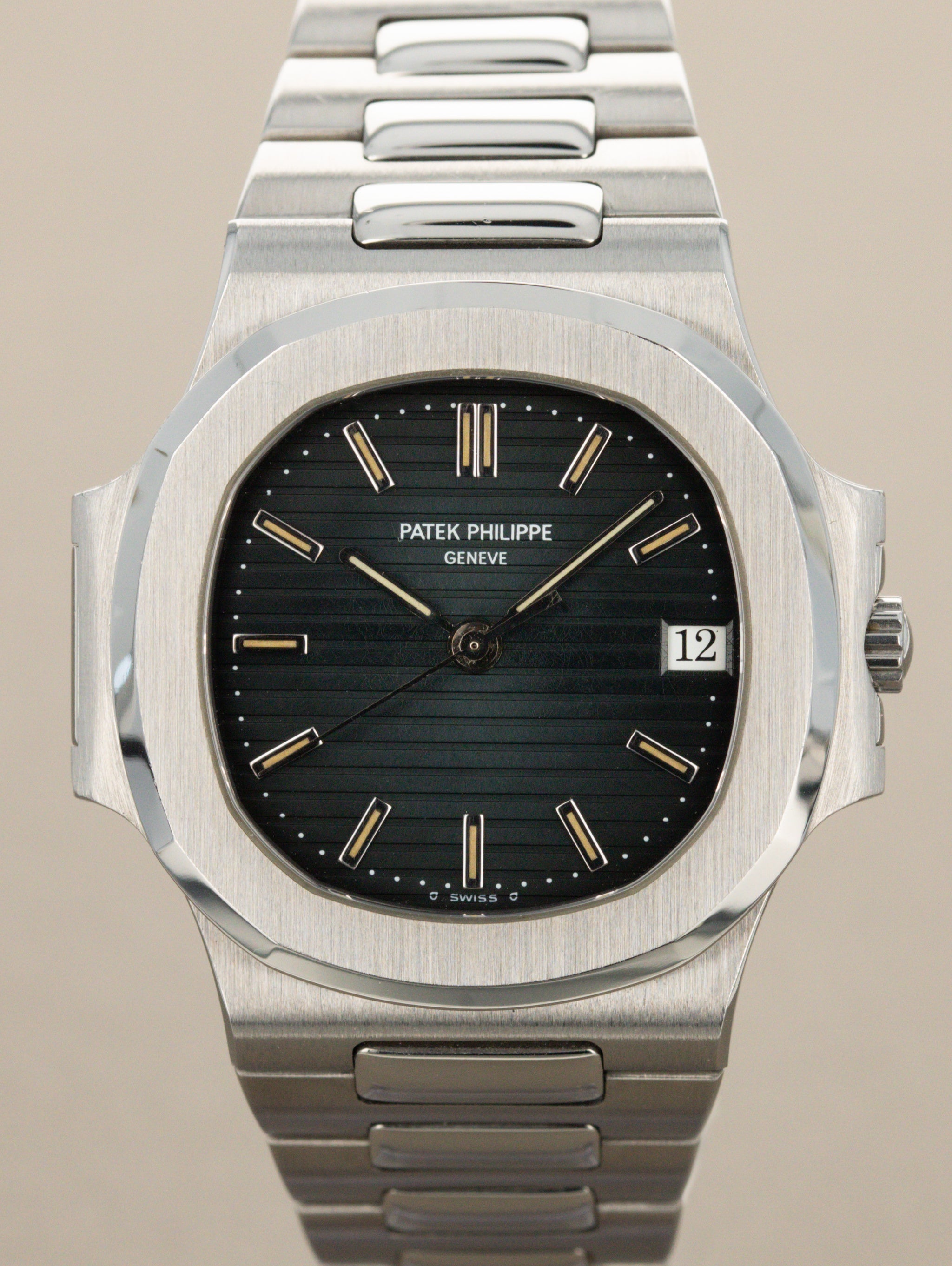 Patek Philippe Nautilus 'Midsize' Ref. 3800/1A - Blue 'Teak' Dial