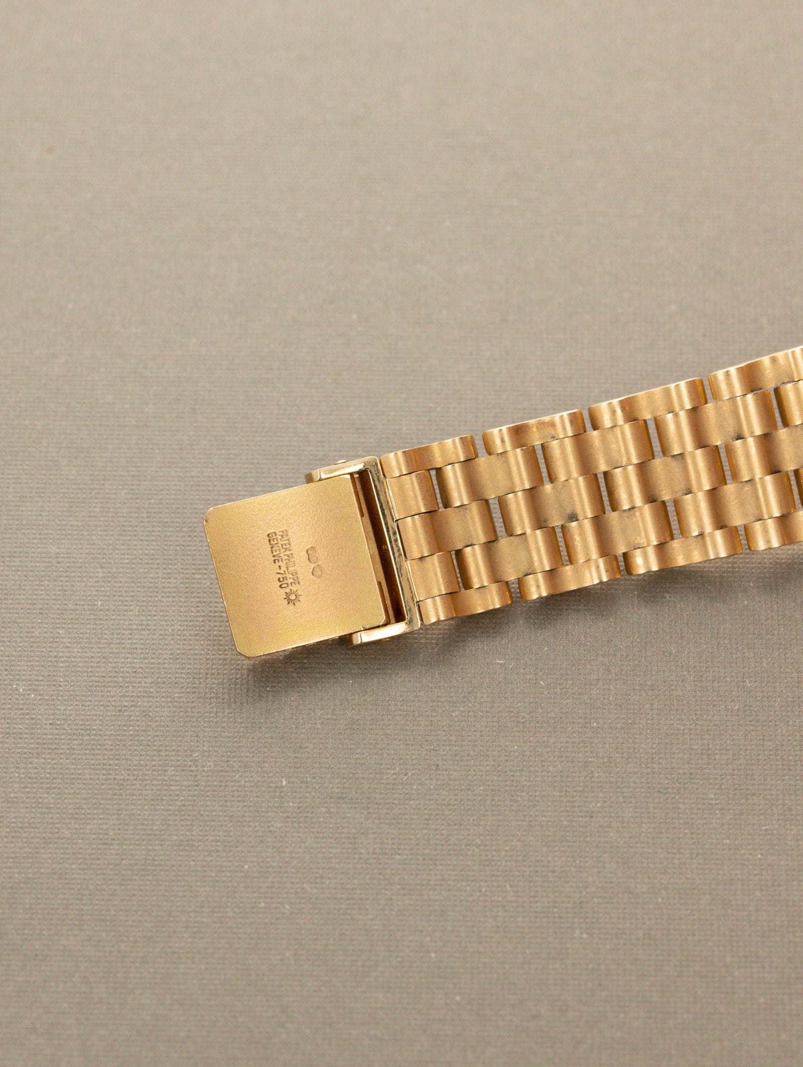 Patek Philippe Gondolo Ref. 5024/1J - White 'Breguet' Dial