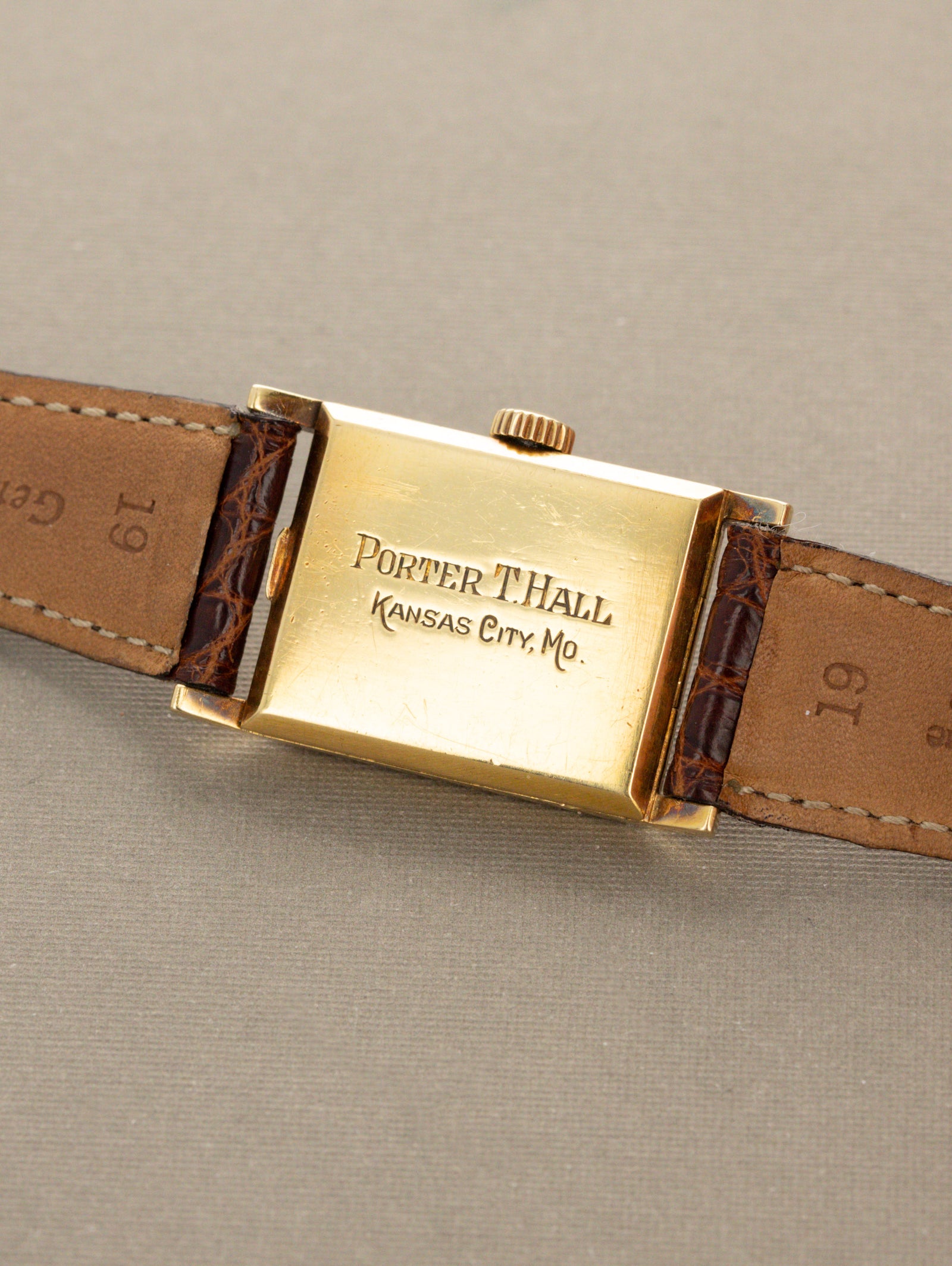 Patek Philippe Yellow Gold Rectangular Dress Watch - Multi-tone Silver 'Art Deco' Dial