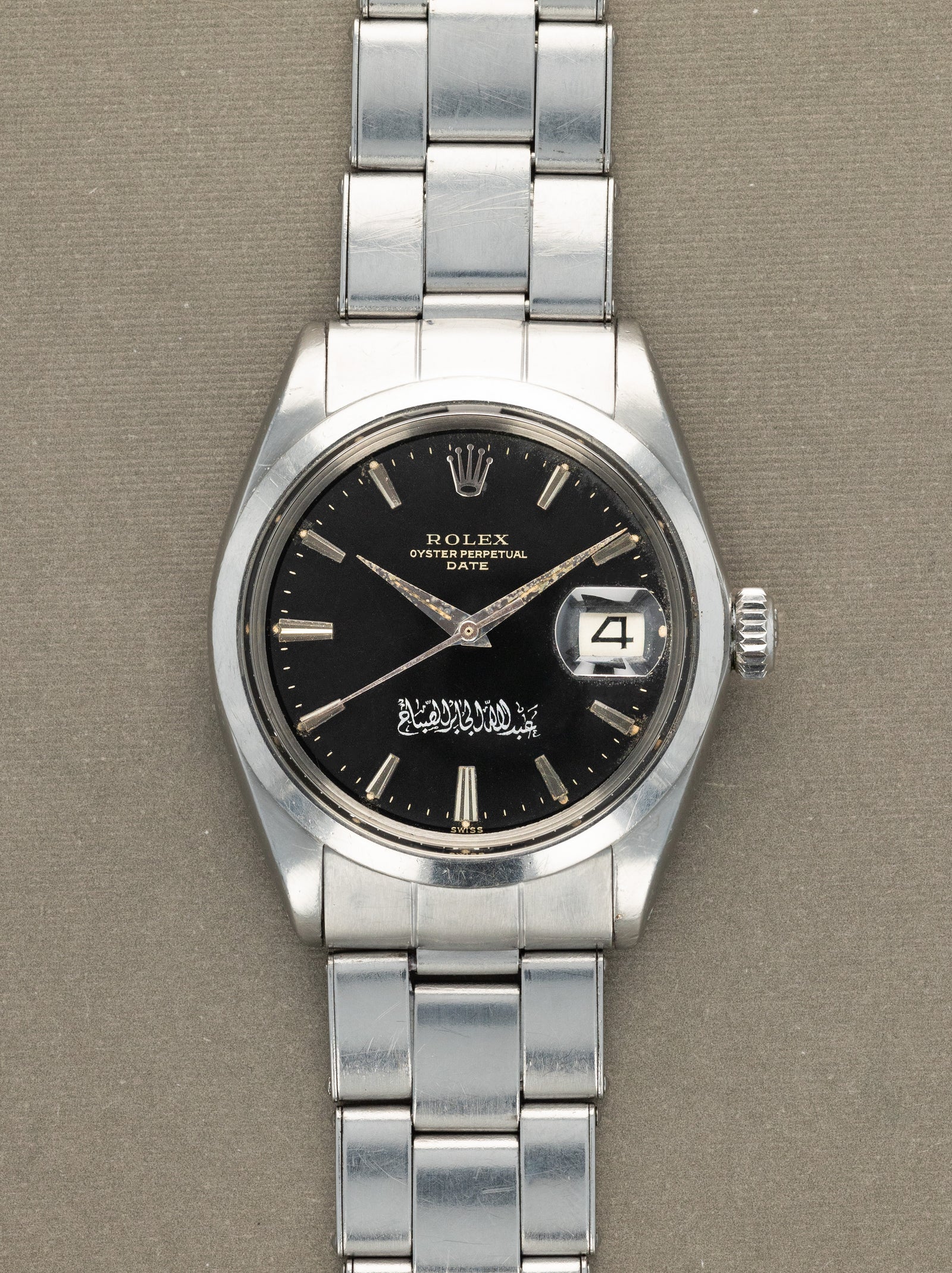 Rolex Oyster Perpetual Date Ref. 1500 - Black 'Gilt' Dial W/ Kuwait Signature Unpolished