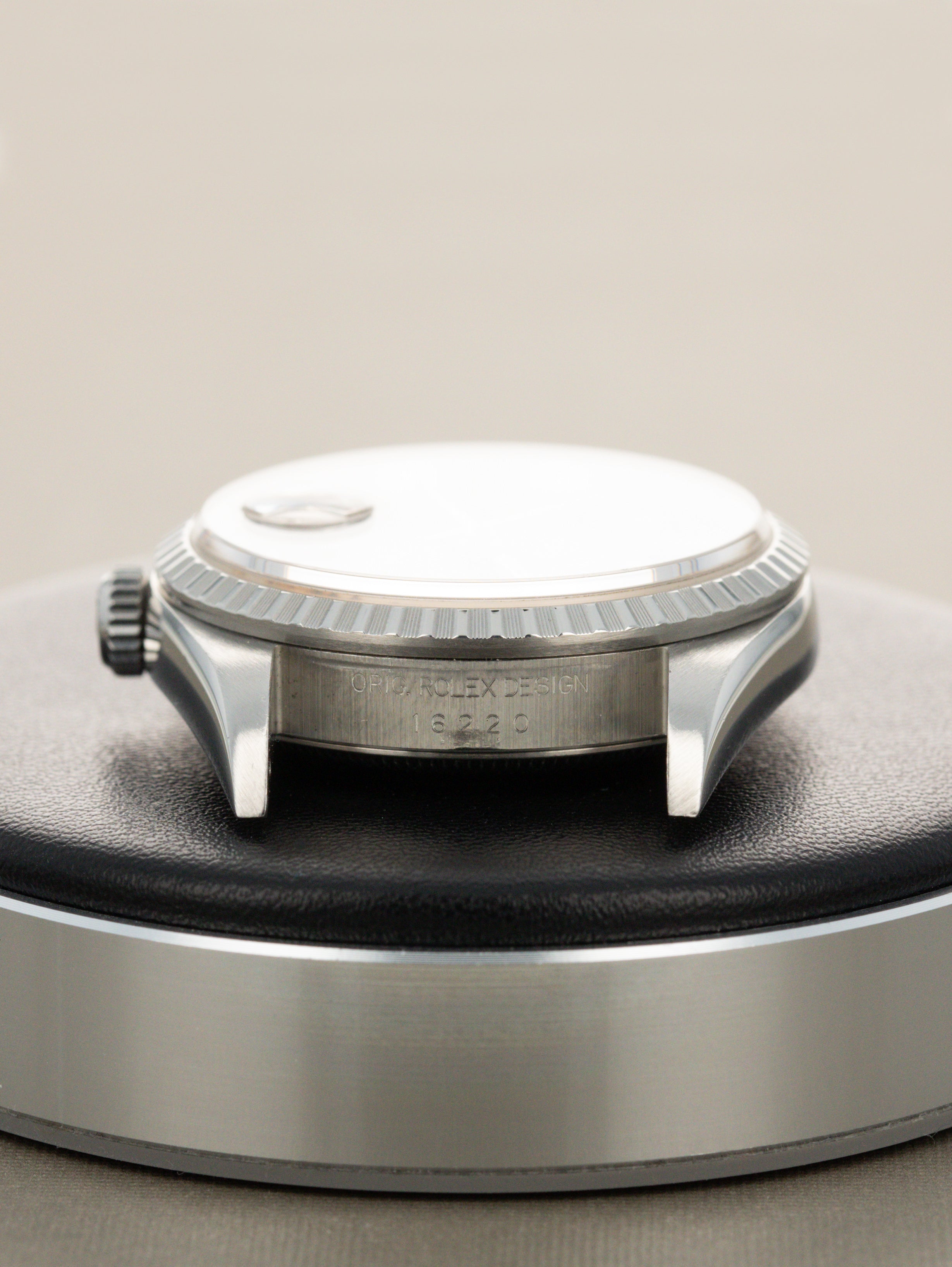 Rolex Datejust Ref. 16220 - Sunburst Black Dial