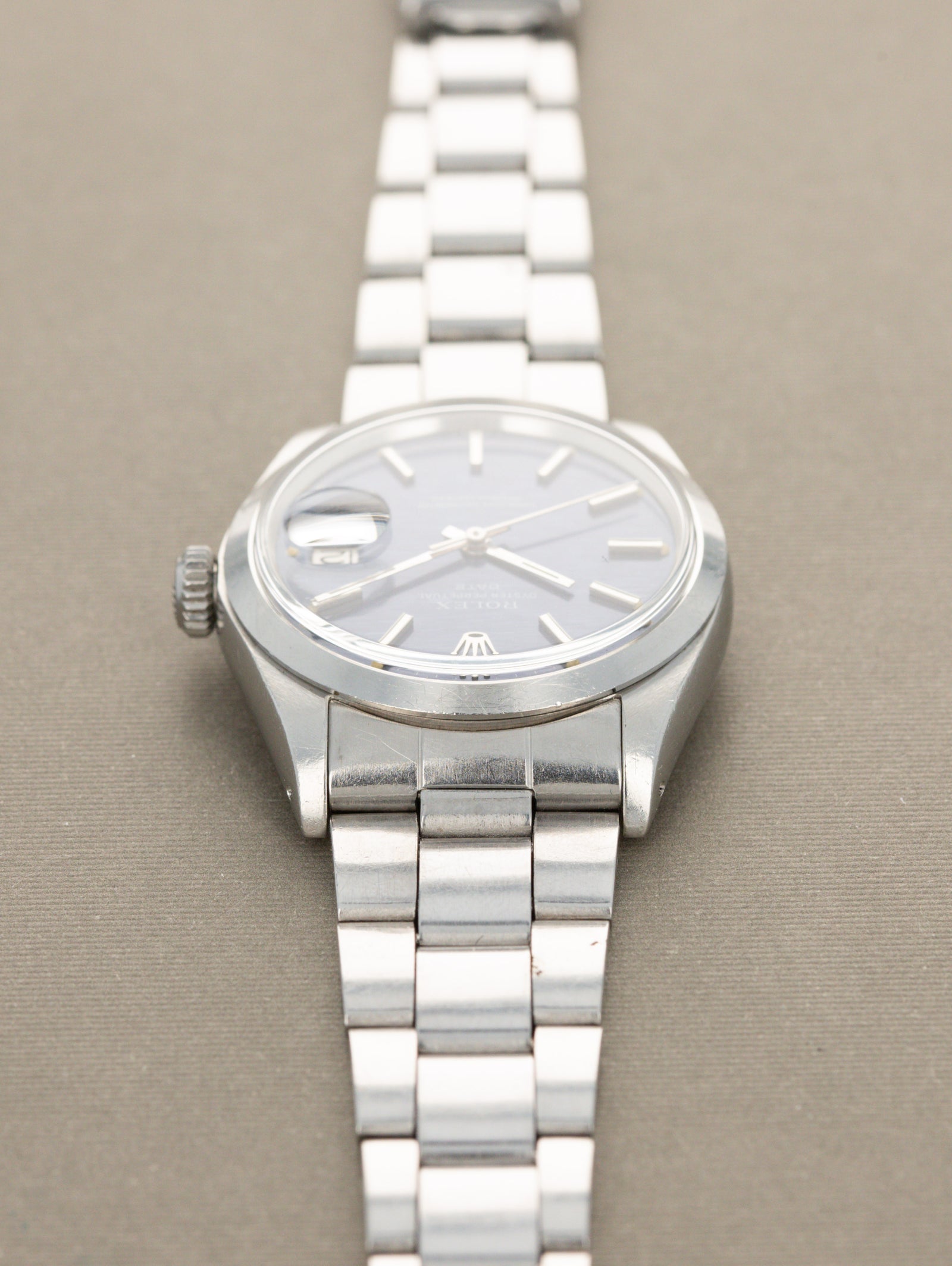 Rolex Oyster Perpetual Date Ref. 1500 - Blue 'Mosaic' Dial