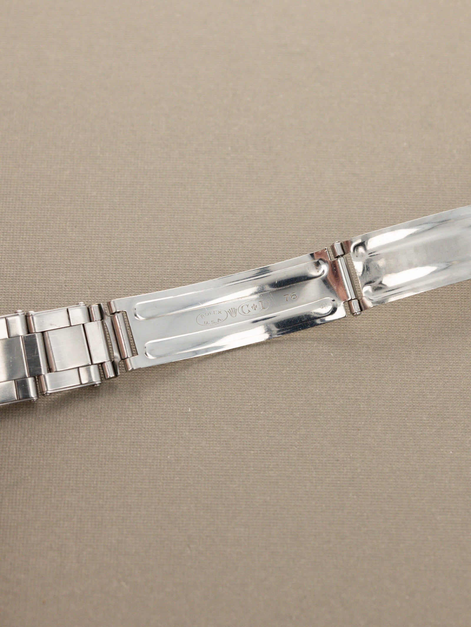 Rolex Oyster Perpetual Date Ref. 1500 - Sunburst Blue 'Long Index' Dial Unpolished