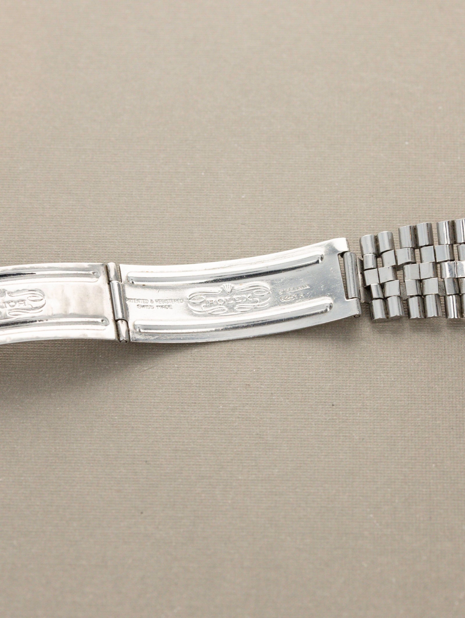 Rolex Datejust Ref. 1603 - Confetti Dial with papers