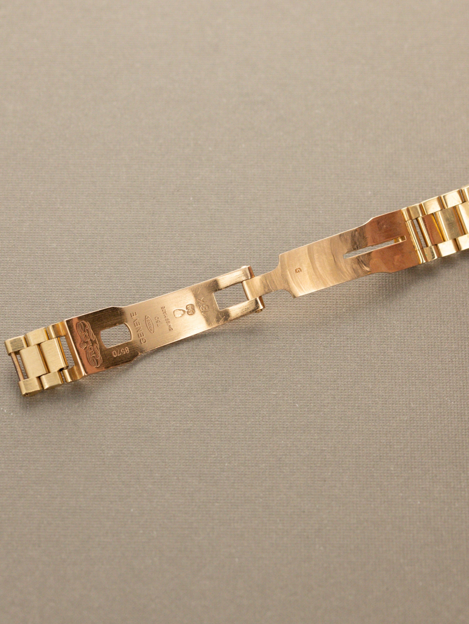 Rolex Lady Datejust Ref. 6917 - Satin Champagne Diamond Dial