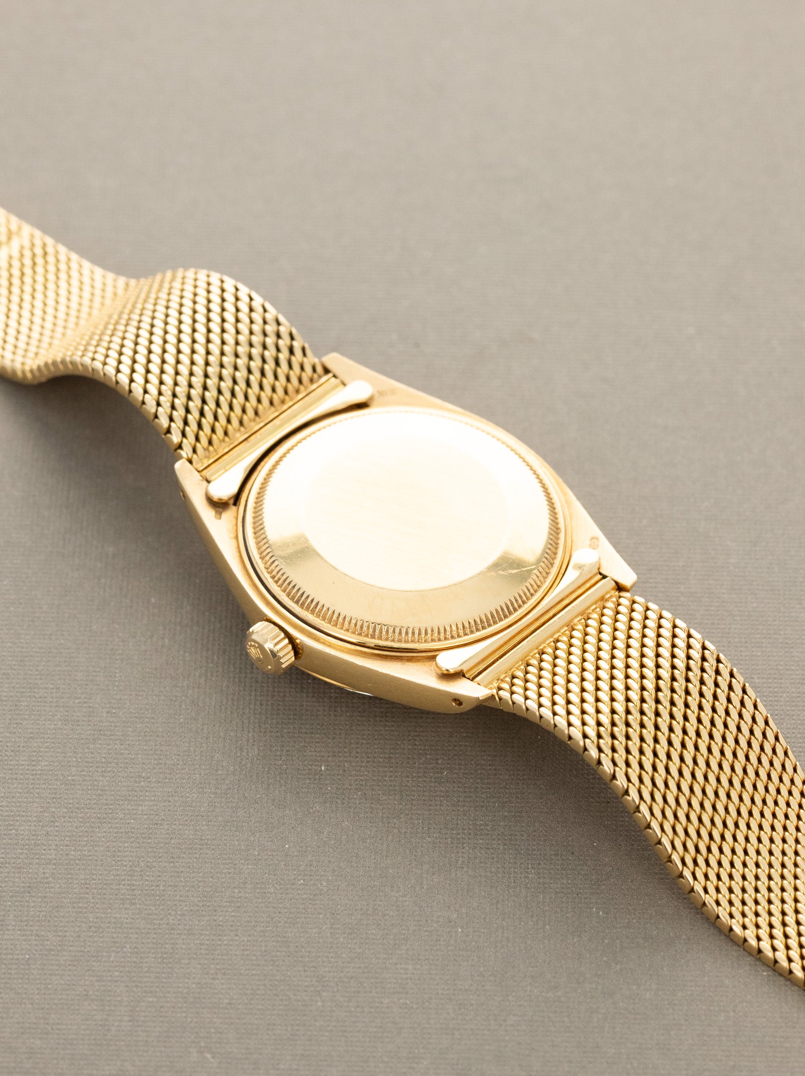 Rolex Oyster Perpetual Ref. 1514 'Décor Moiré' - Satin Champagne Dial W/ Extensive Documentation