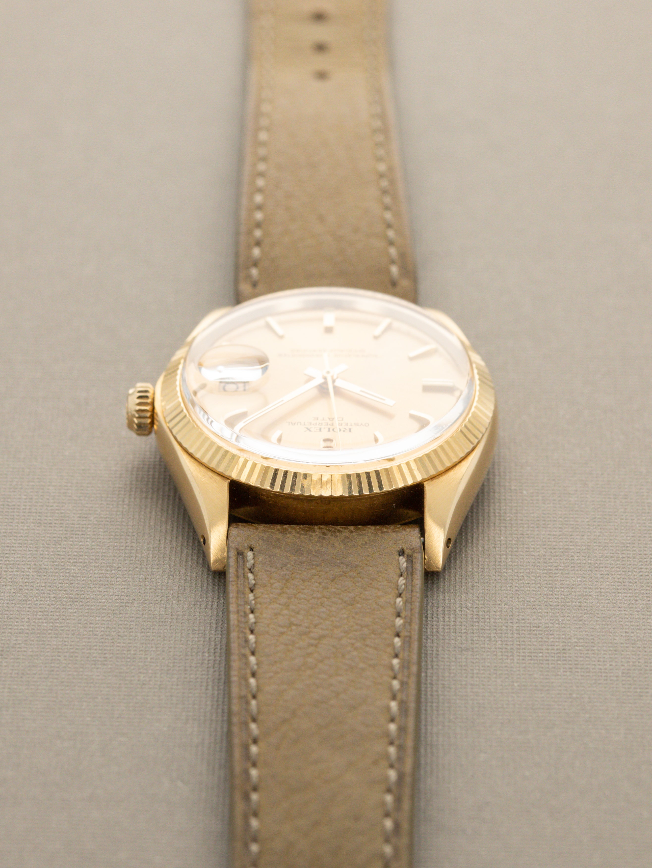 Rolex Oyster Perpetual Date Ref. 1503 - Sunburst Champagne Dial