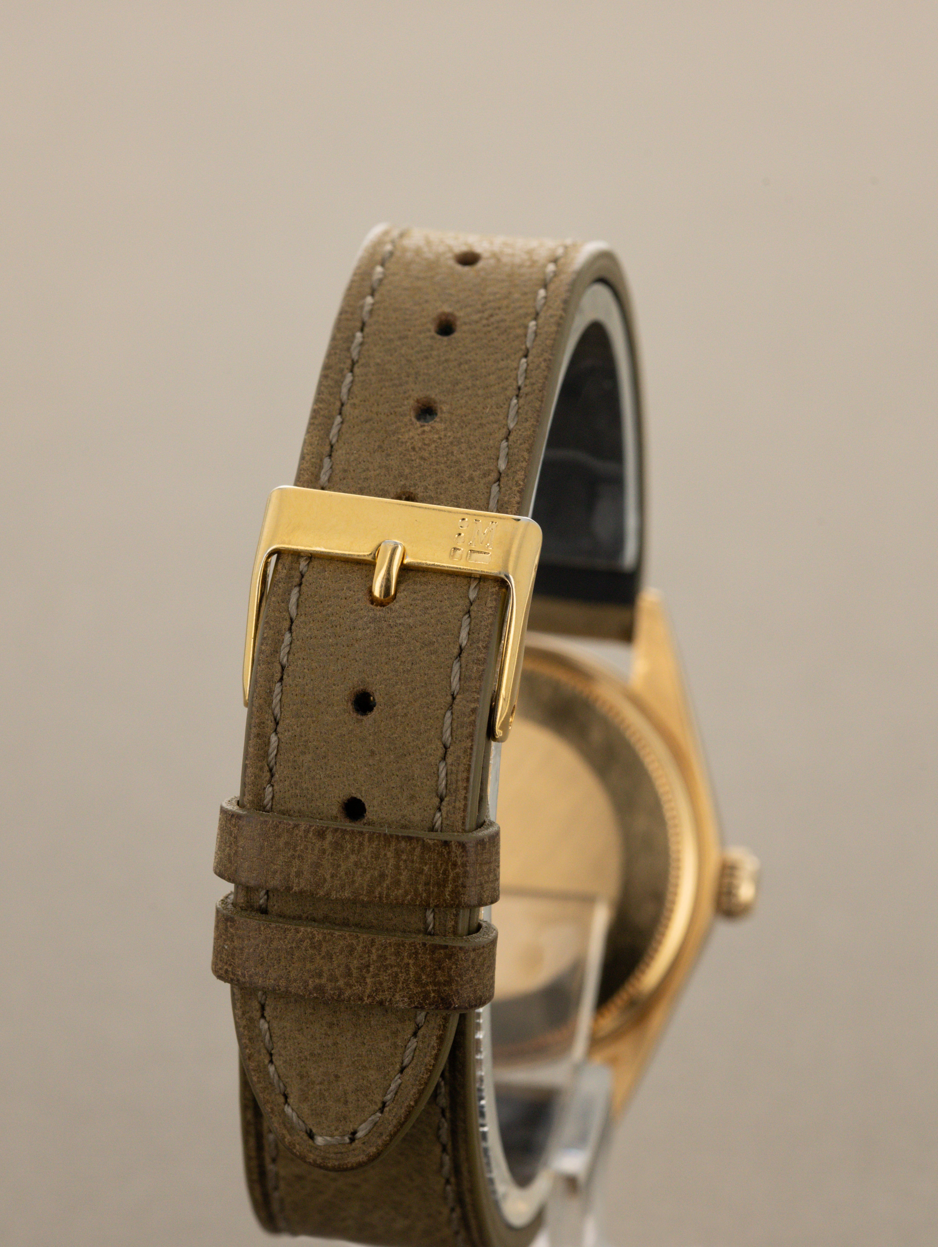 Rolex Oyster Perpetual Date Ref. 1503 - Sunburst Champagne Dial