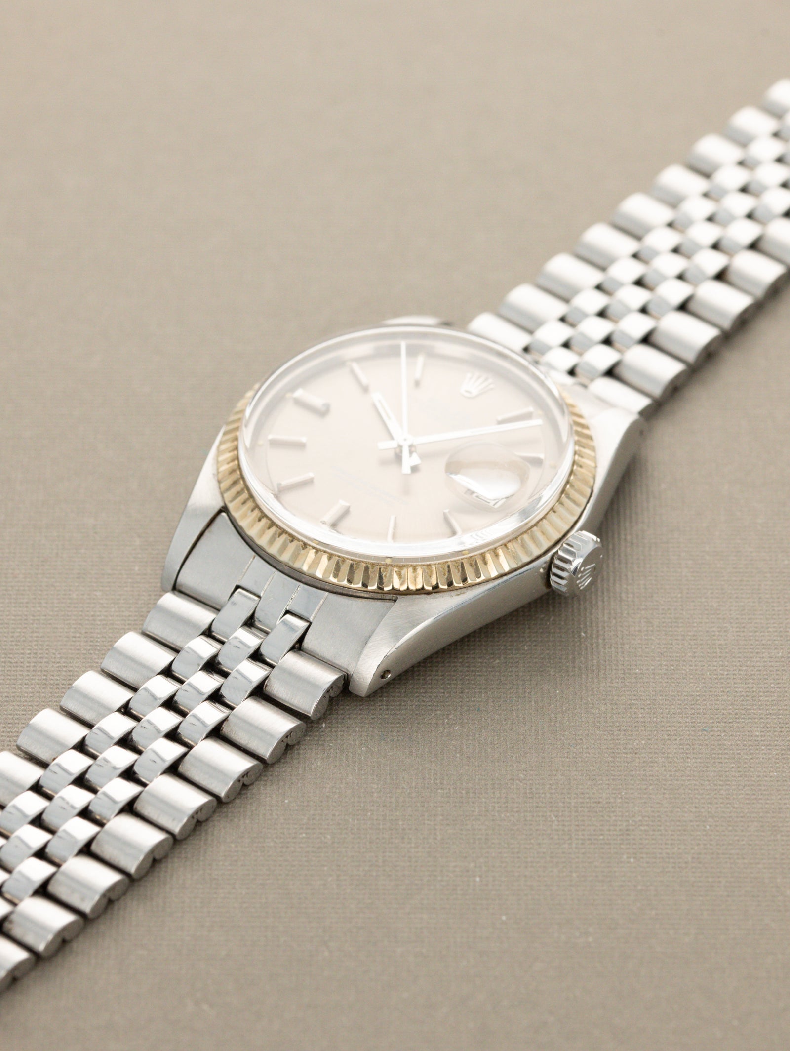 Rolex Datejust Ref. 1601 - Sunburst Grey White 'Vanishing' Text Unpolished W/ Service Papers